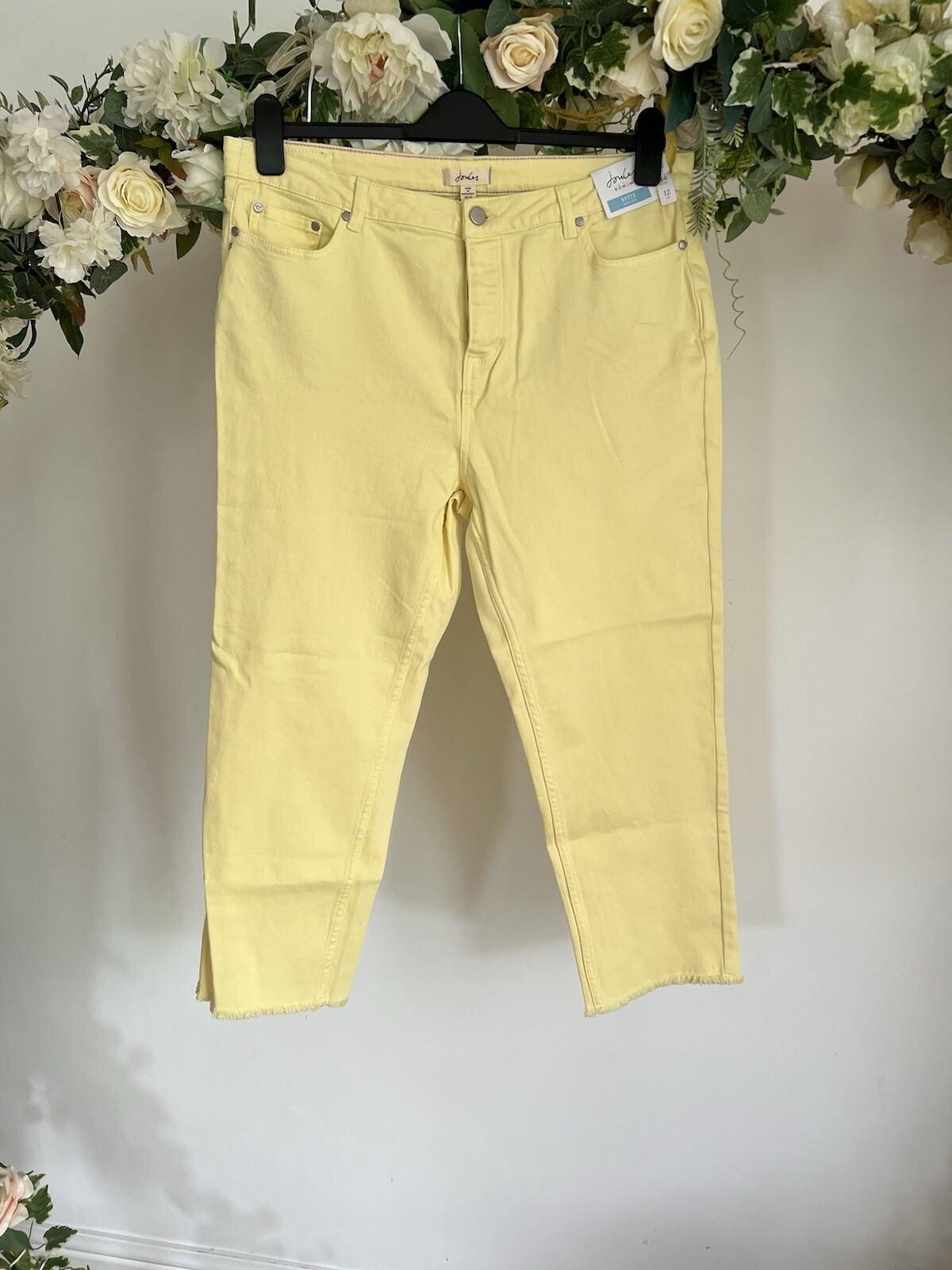 JOULES Bette Jeans Size 20 Lemon Yellow Denim Slim Straight Cropped Leg NEW