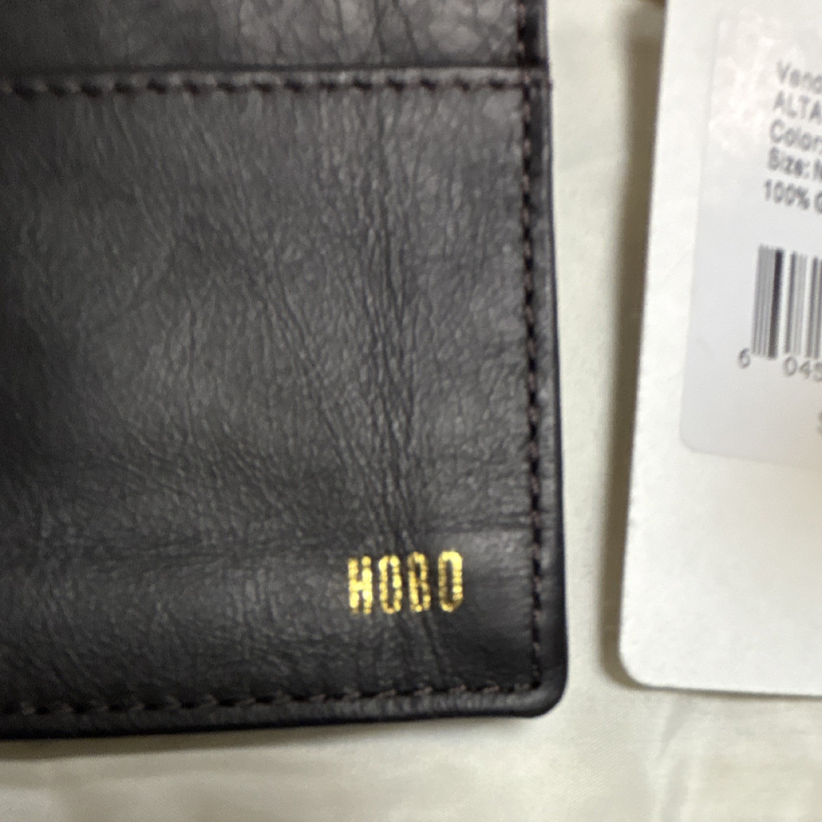Hobo ALTA Folding Wallet Black Solid Pattern Credit Card Snap Accent Women’s