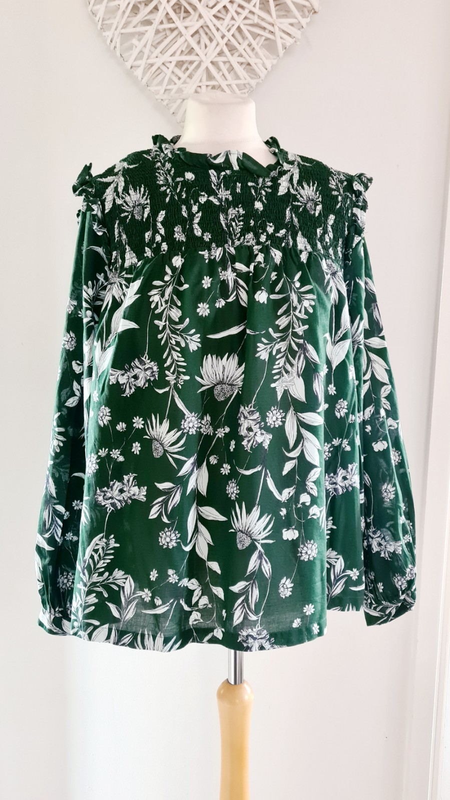M&S Dark Green White Floral Cotton Puff Sleeve Ruffle Trim Boho Blouse Size 18