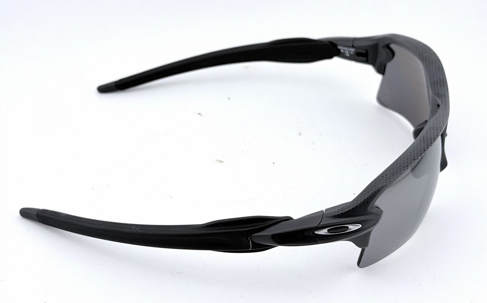Oakley Flak 2.0 XL High Resolution Carbon Polarized Sunglasses OO9188-H359