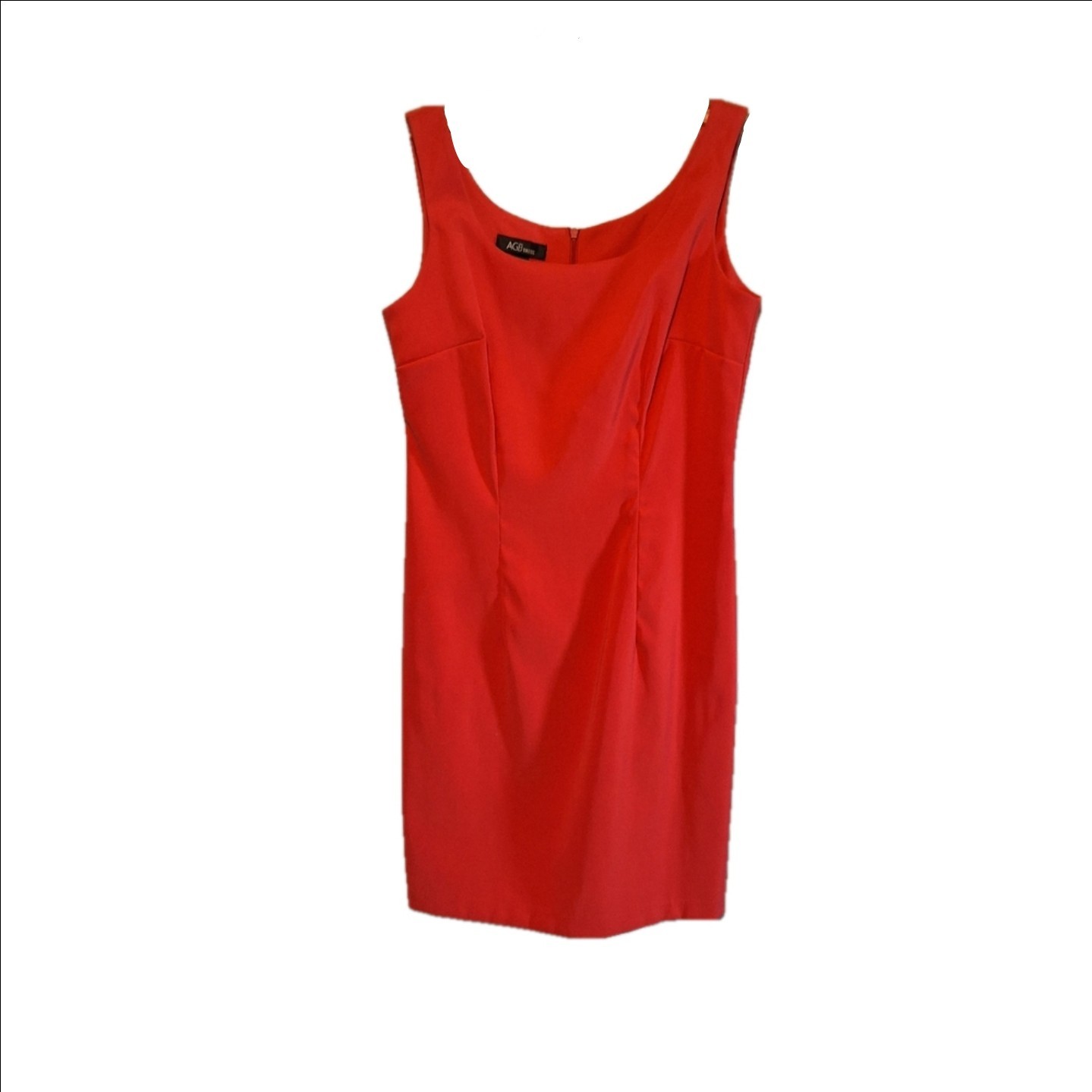 Elevate Your Style with Our Elegant Red/Coral Sleeveless Dress – Perfect for Any