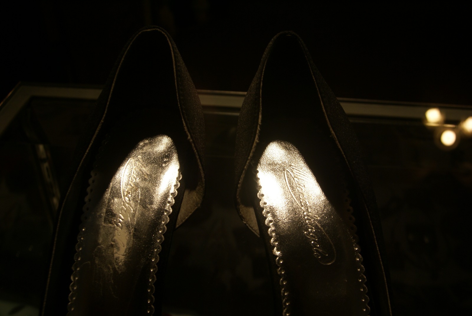 Michaelangelo black satin open toe high (3in and up) pumps with bow size 10 M