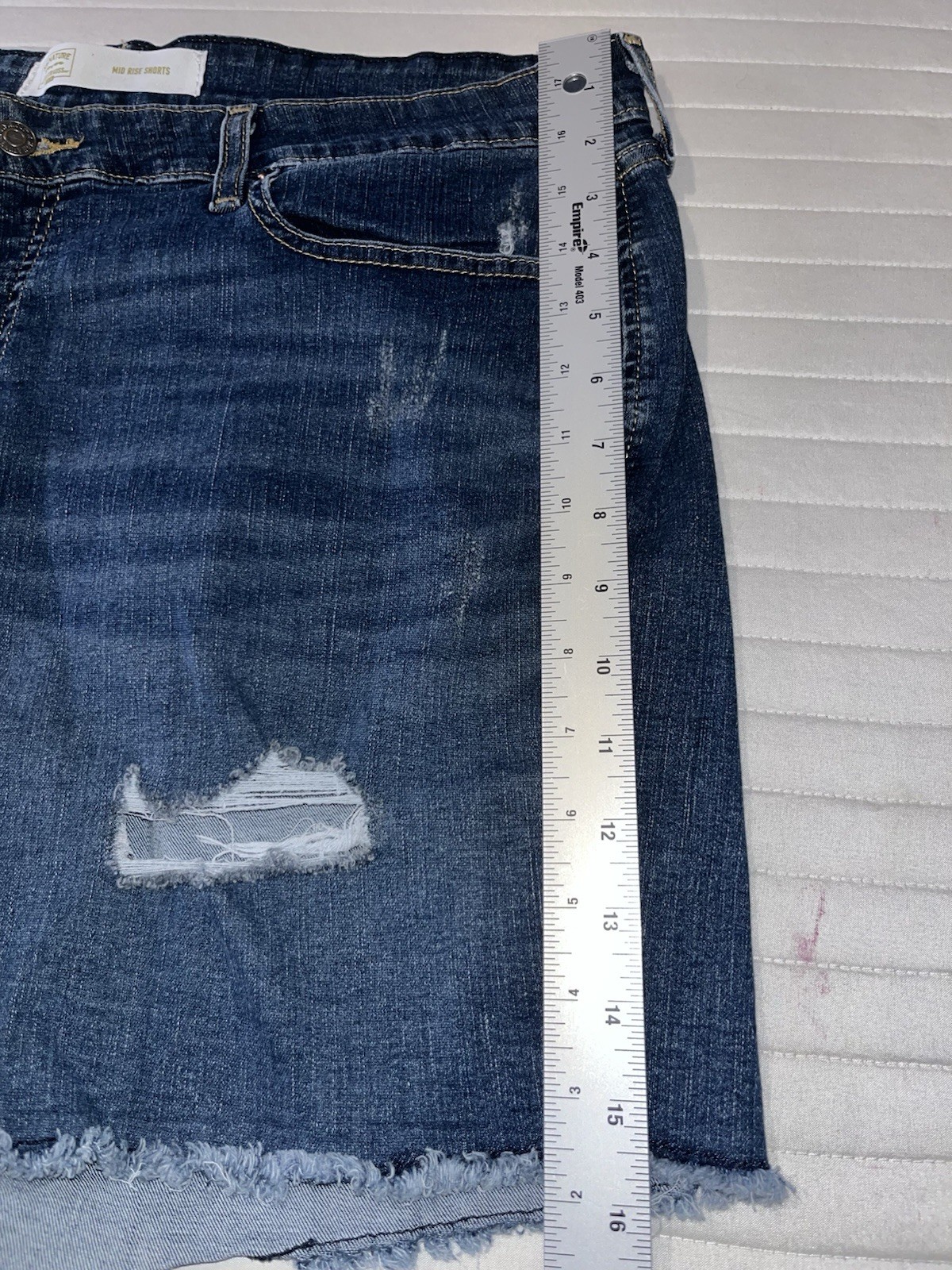 Signature by Levi Strauss & Co. Men’s Blue Dark Wash Distressed Stretch Shorts