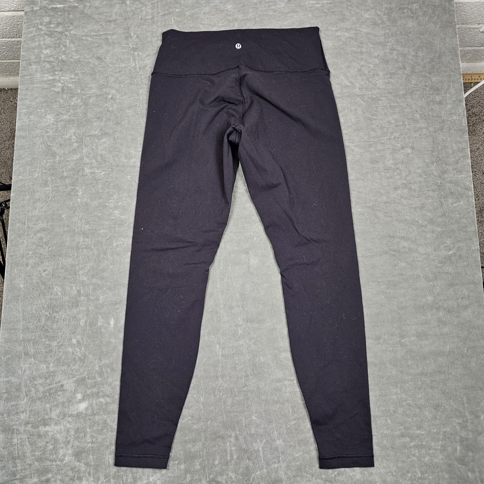 Lululemon Pants Womens 6 Black High Rise Ankle Leggings Yoga Athletic Gym