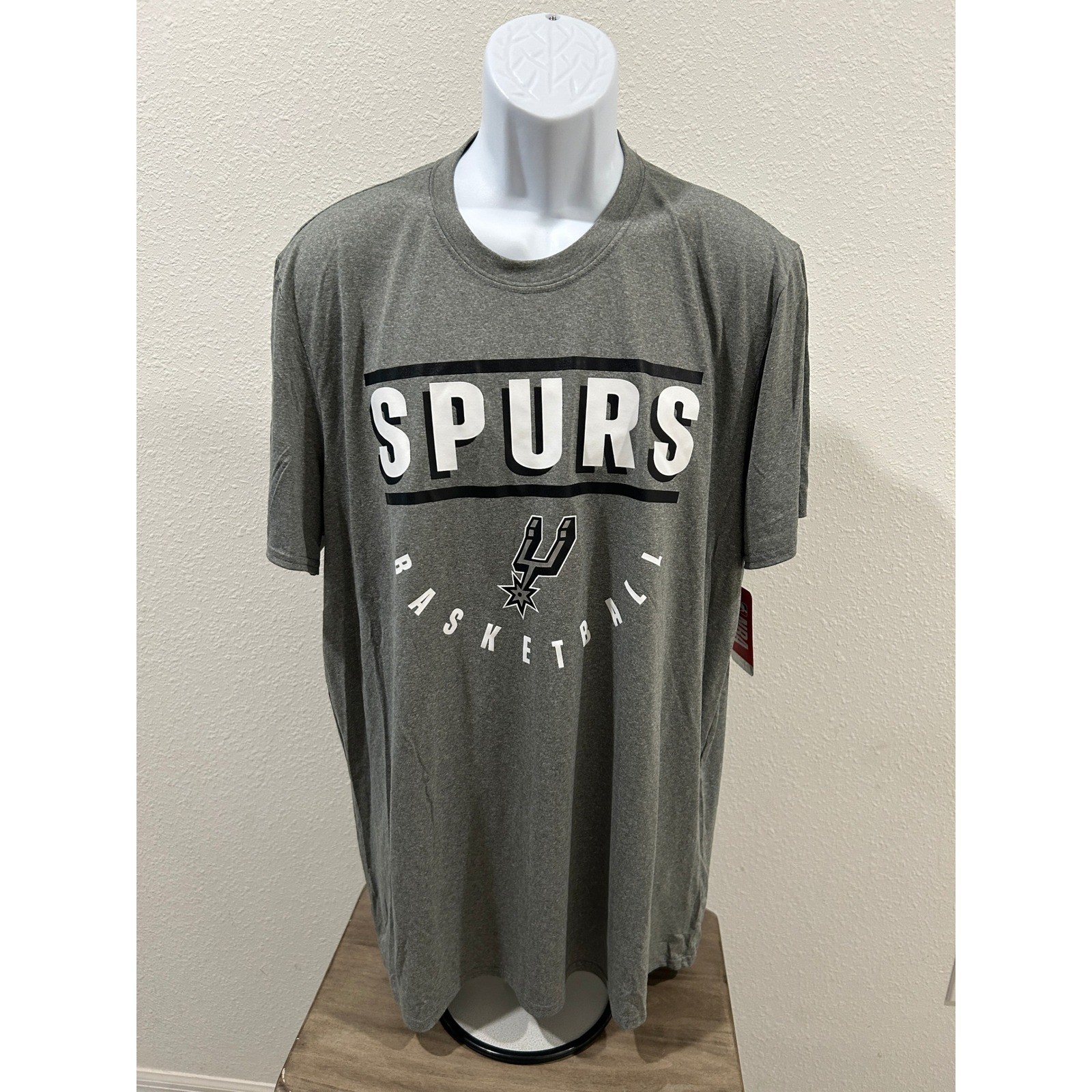 NBA San Antonio Spurs Mens XL Gray Heather Basketball Graphic T-Shirt Tee New