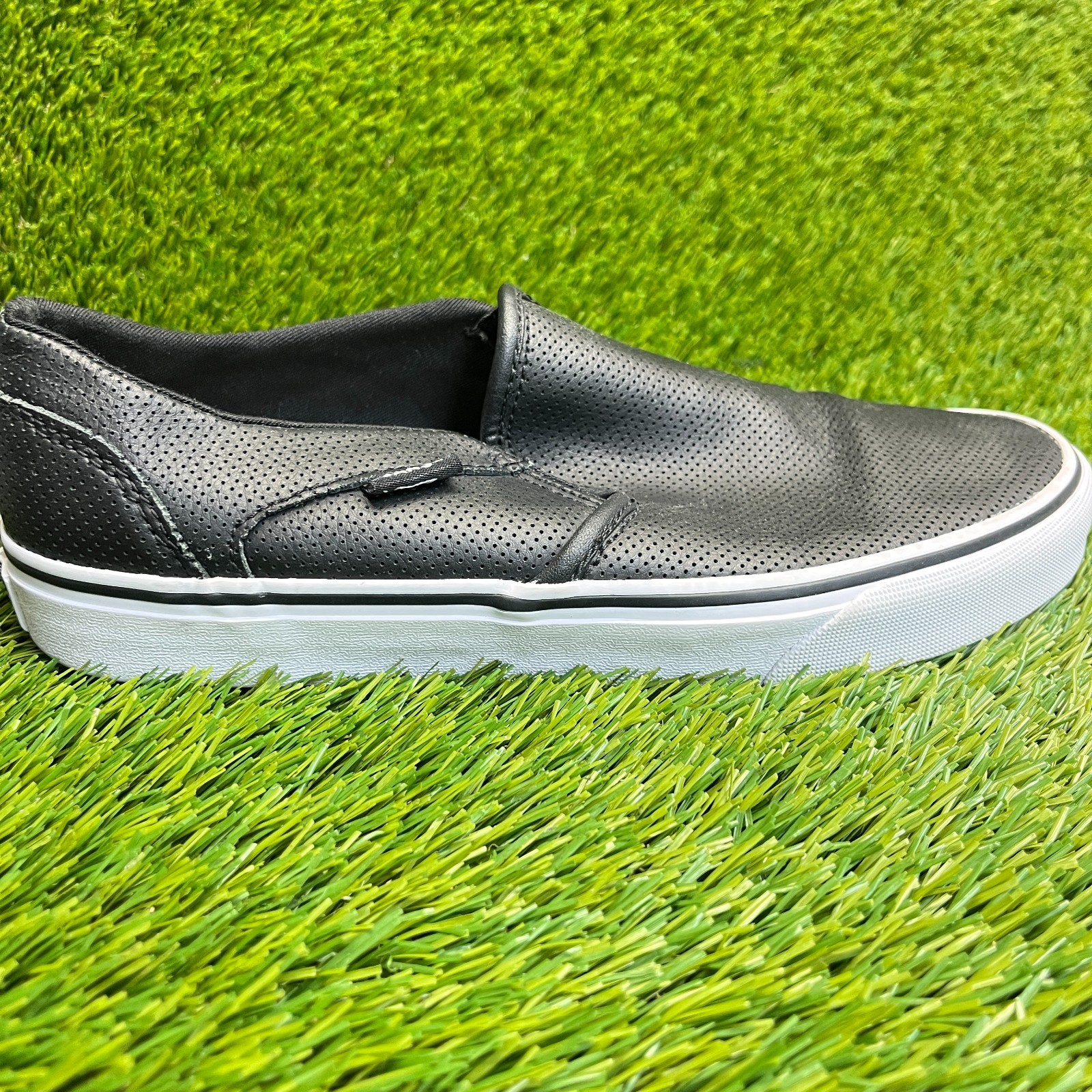 Vans Asher Slip-On Womens Size 9.5 Black Athletic Walking Skate Shoes Sneakers