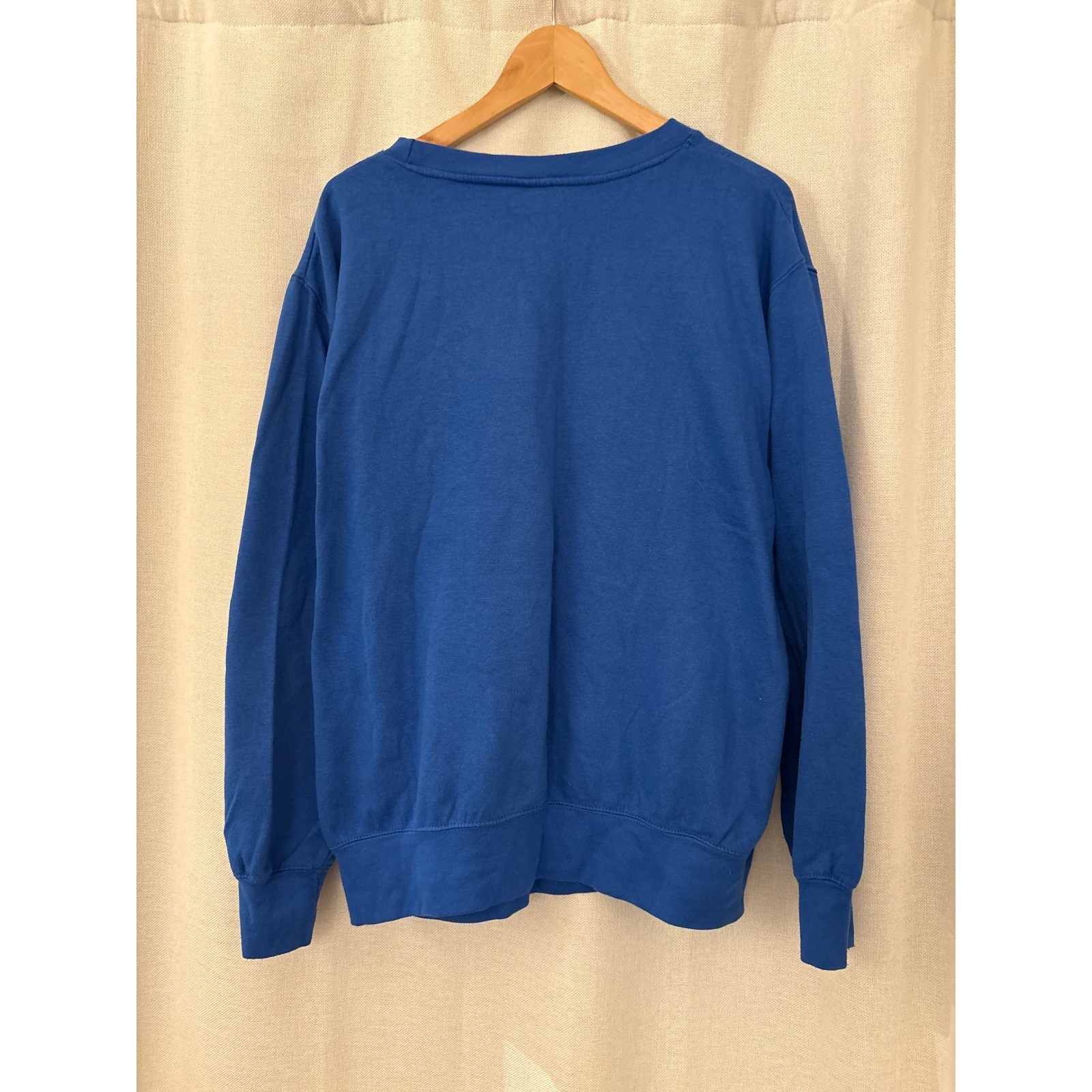 MV Sport Young Life Carolina Point Sweatshirt Blue Large Crewneck Graphic Fleece
