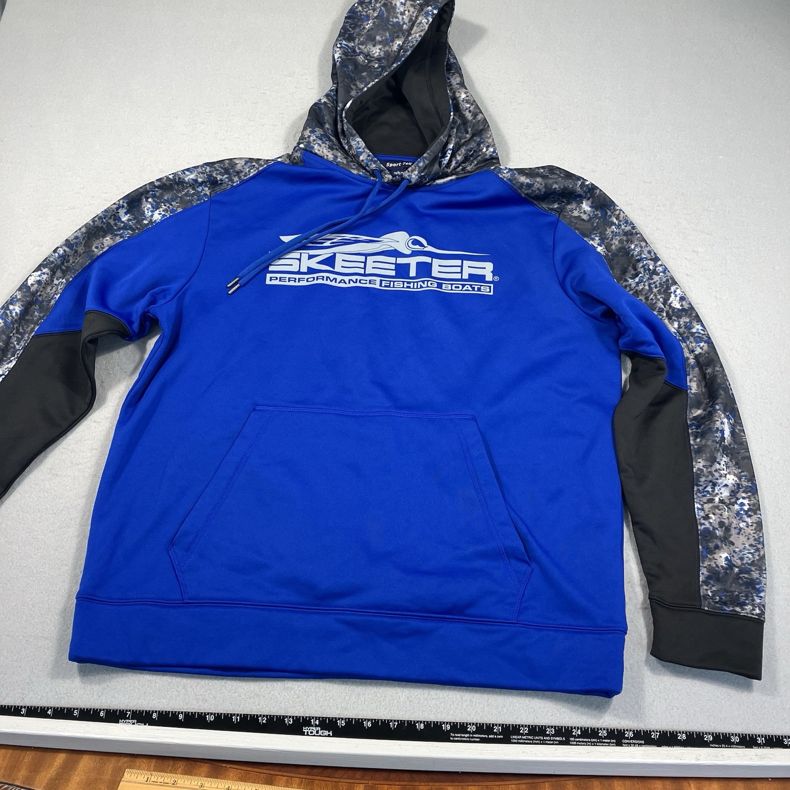 Skeeter Boats Men’s L Hoodie Blue Digi Camo Sleeves Hood Eat Sleep Fish On Back