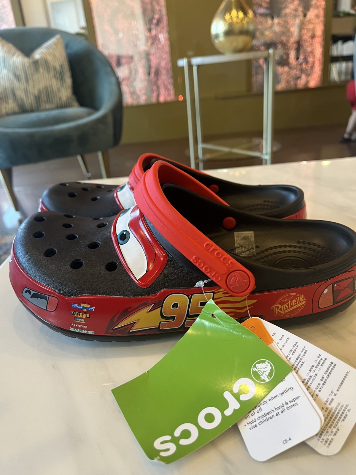 ✅ Lightning McQueen Crocs Cars Edition–Original Unisex Clogs, Super Comfortable
