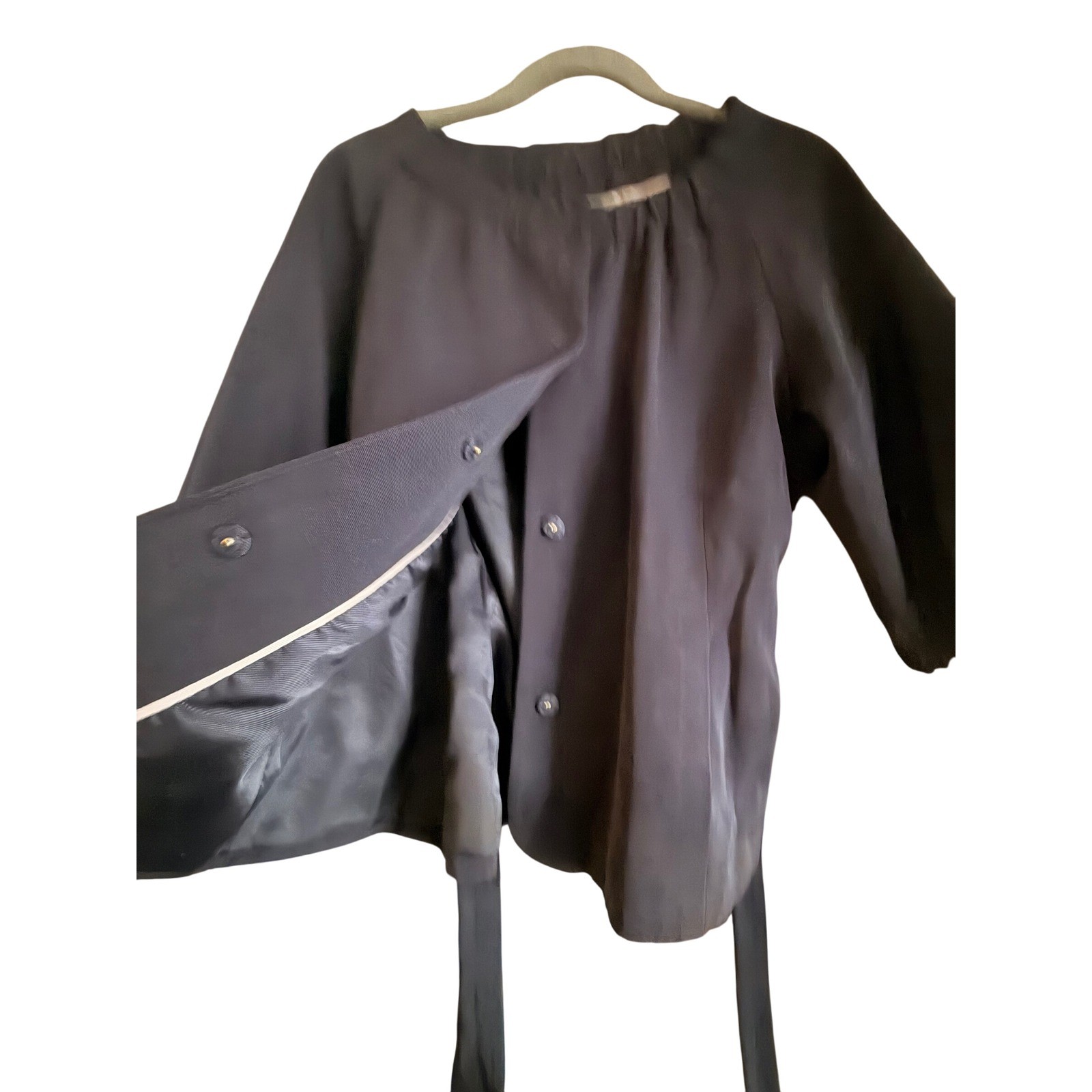 Banana Republic Navy Blue Black Tie Waist 3/4 Sleeve Ruffle Neck Blouse Top