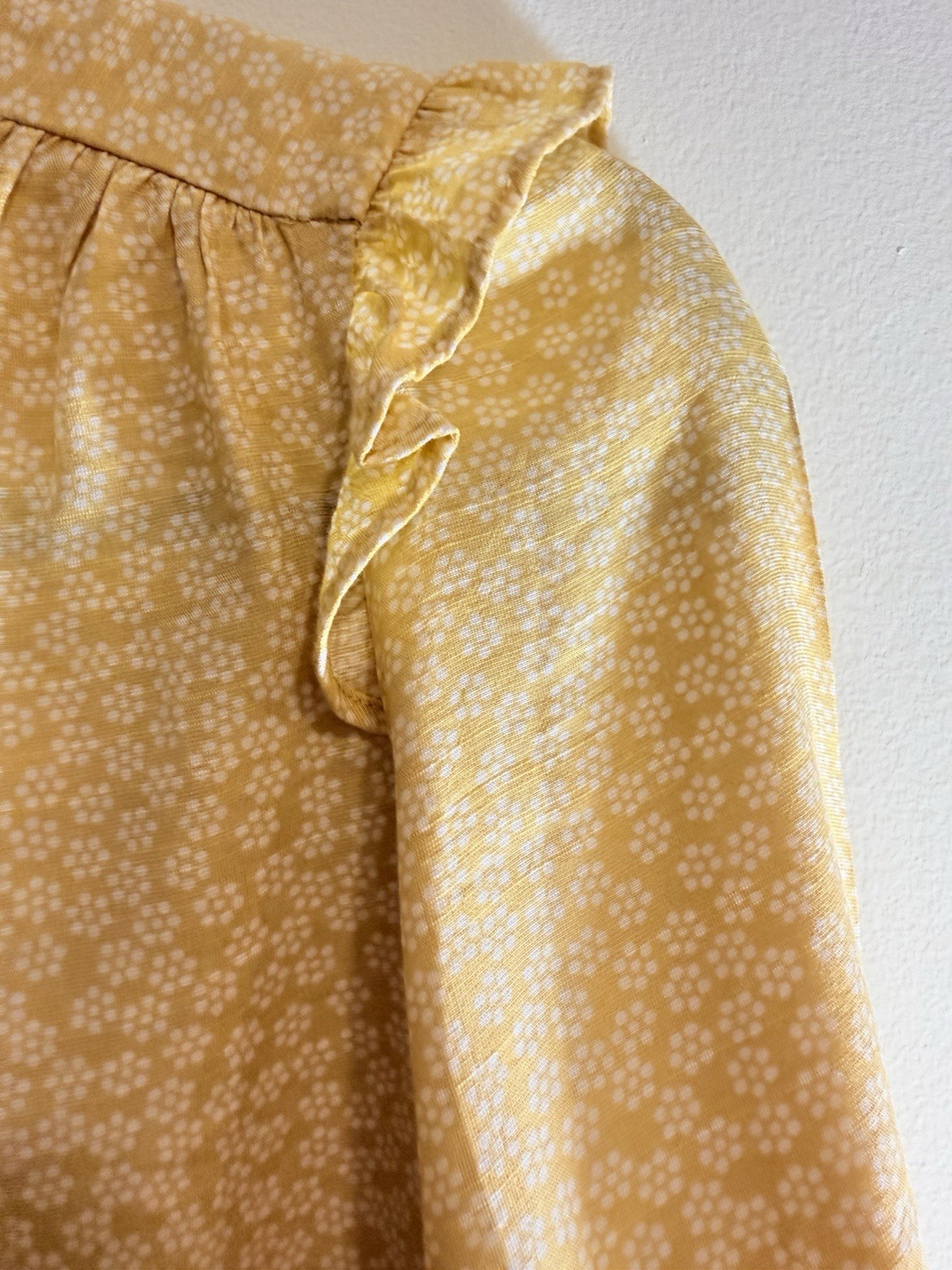 LC Lauren Conrad Blouse Yellow/White Ruffle Neck Puff 3/4 XS