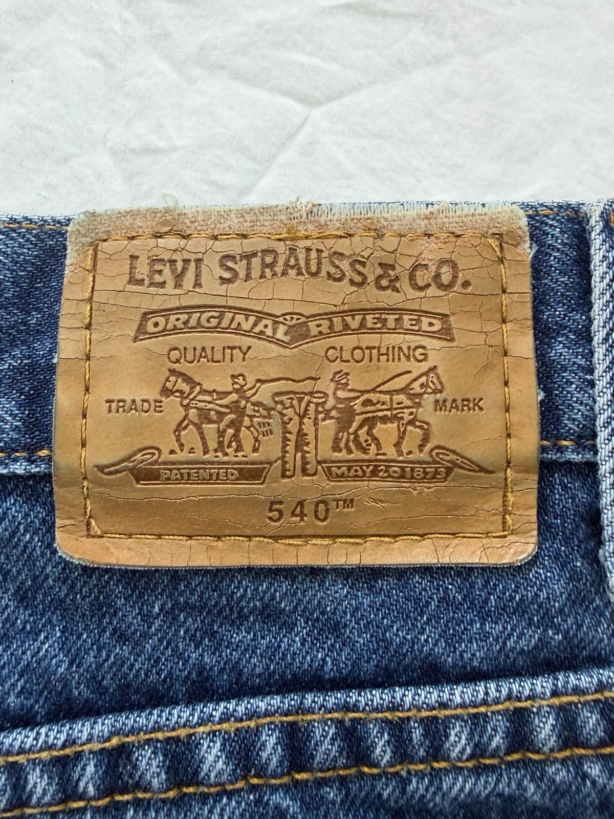 Vintage 90’s Levi’s 540 Men’s 42×30 Relaxed Fit Denim Jeans Brown Tab