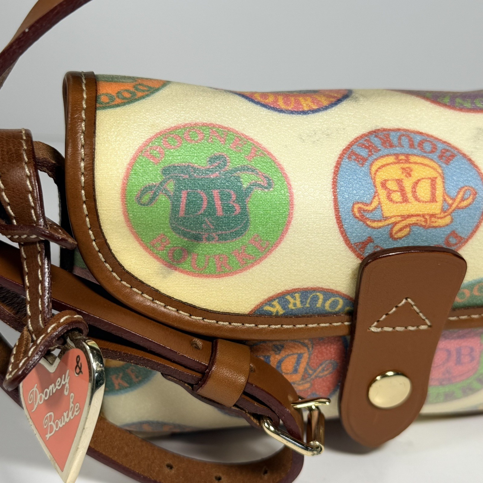 Vintage Dooney & Bourke Multicolor Crest Logo Pochette Shoulder Bag Y2K Leather