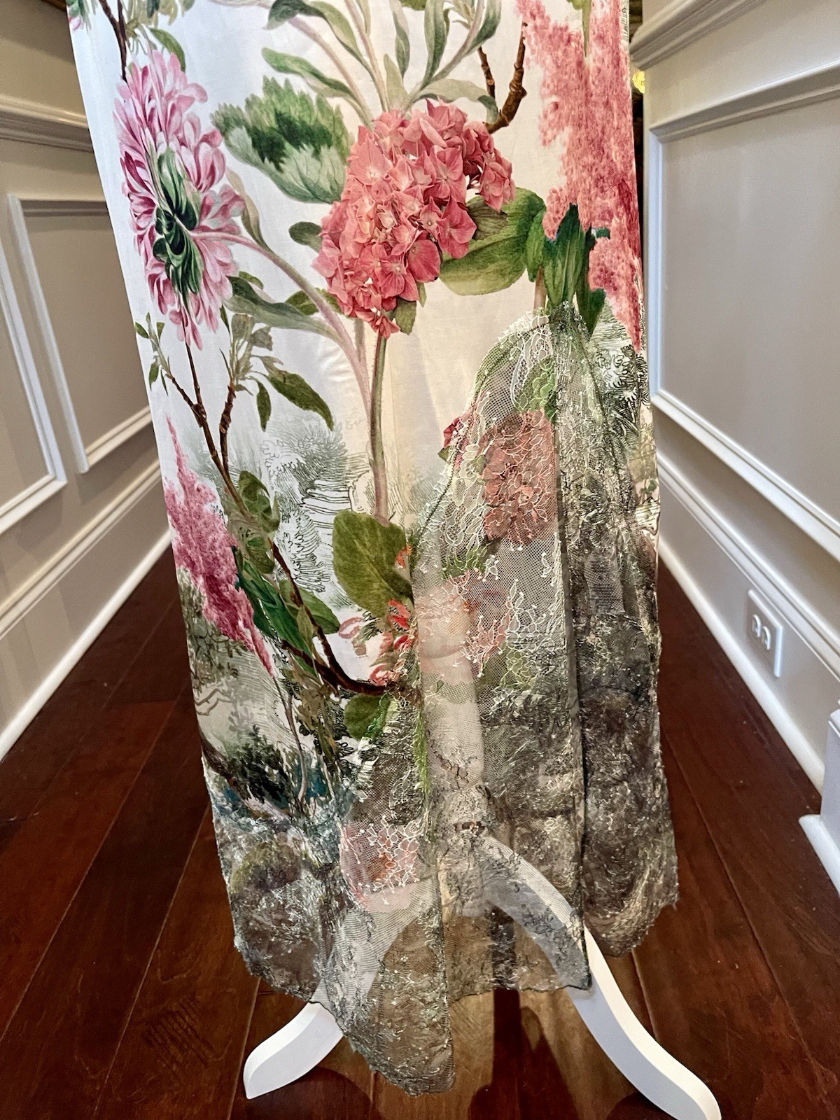 Alice & Olivia Floral Julietta Cutaway Lace MIDI Dress NWT MSRP $495 Sz 6