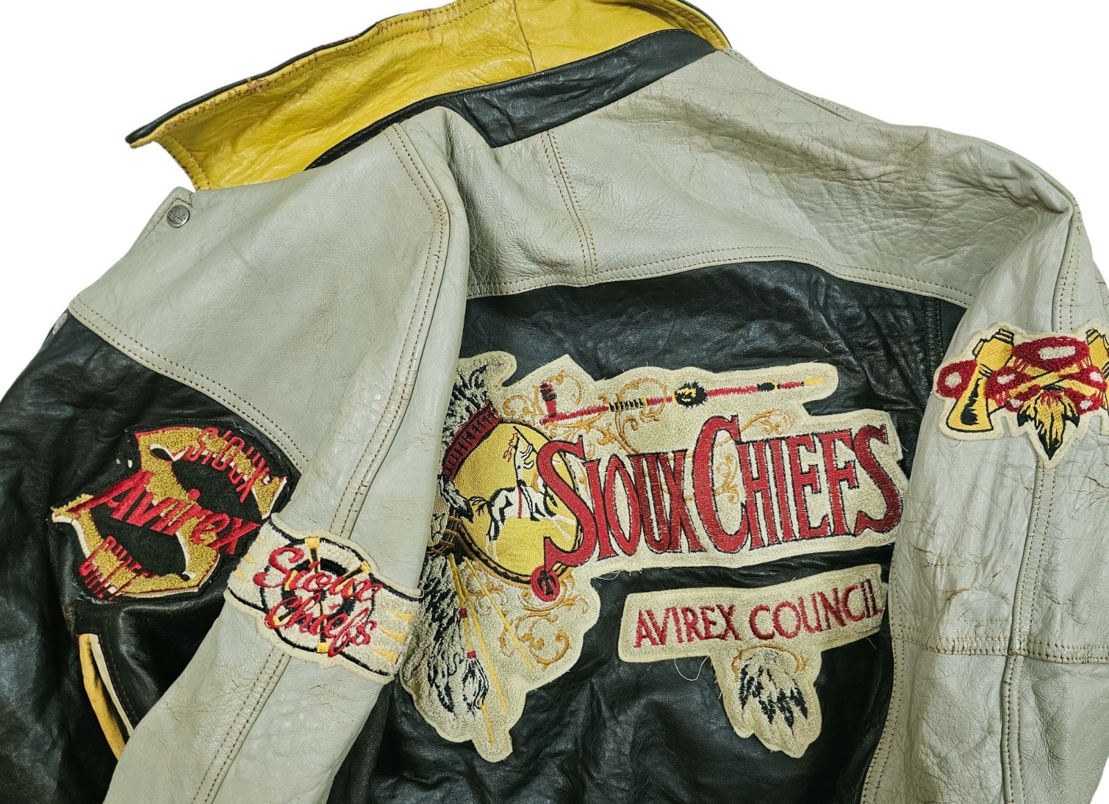 HOT VTG Men’s AVIREX SIOUX CHIEFS SPORTS VARSITY PATCHED BOMBER LEATHER Jacket S