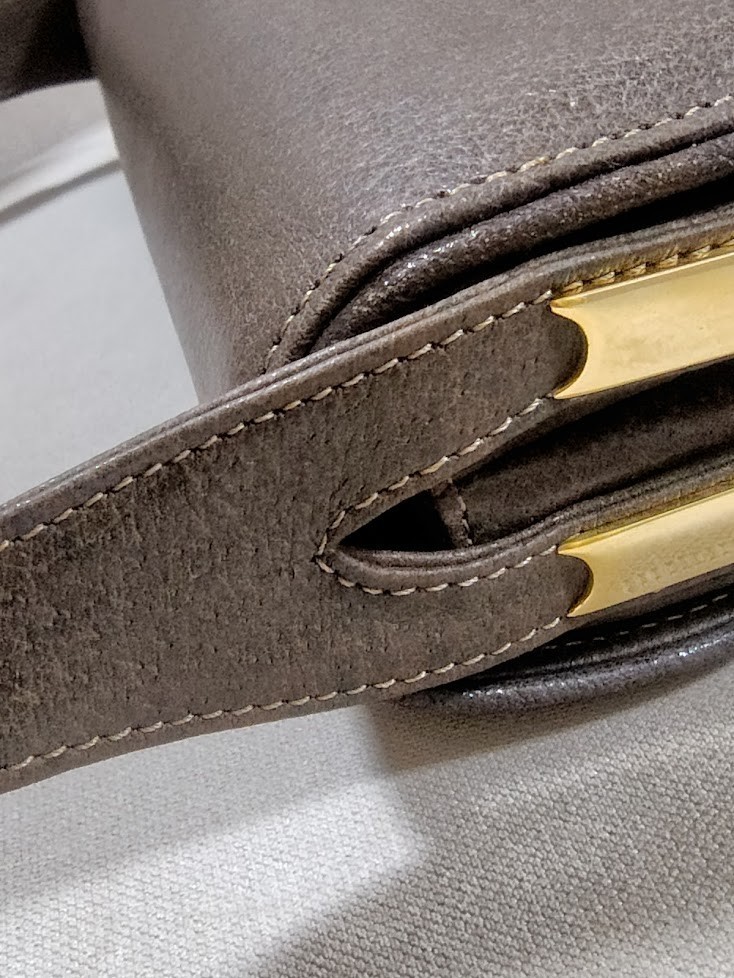 Gucci Vintage Shoulder Bag Leather Brown Authentic 389T0353