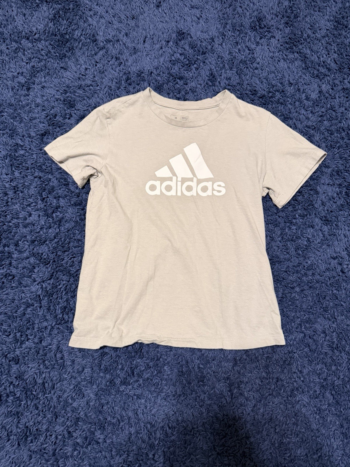 Adidas Graphic T-Shirt Mens Medium M Gray White Big Logo Crew Neck Gym Tee