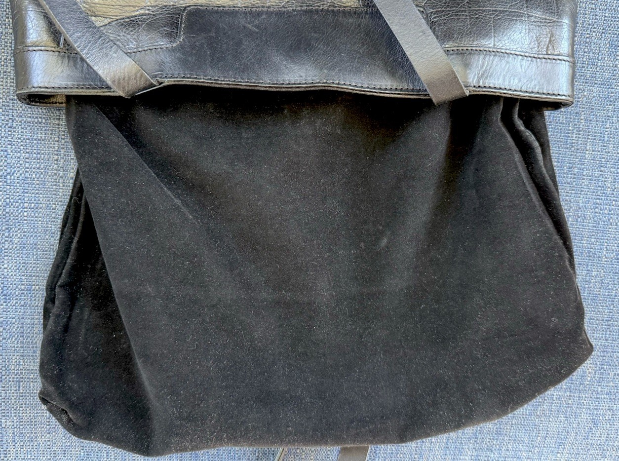 falor le borse croc embossed Black leather bag Italy EUC