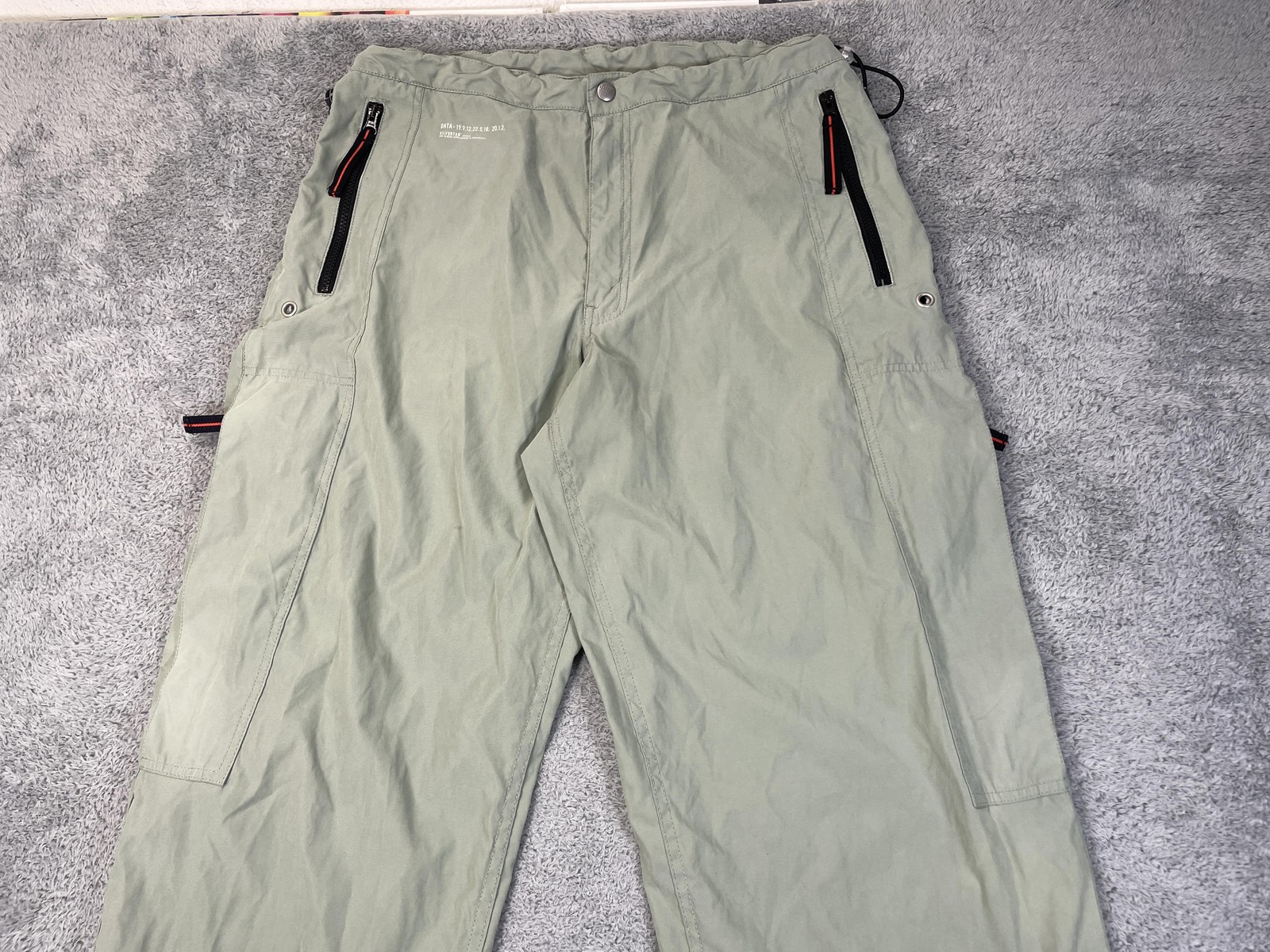 Levis Silvertab Pants Men Large 34 Baggy Tech Cargo Cinch Hem Parachute Military