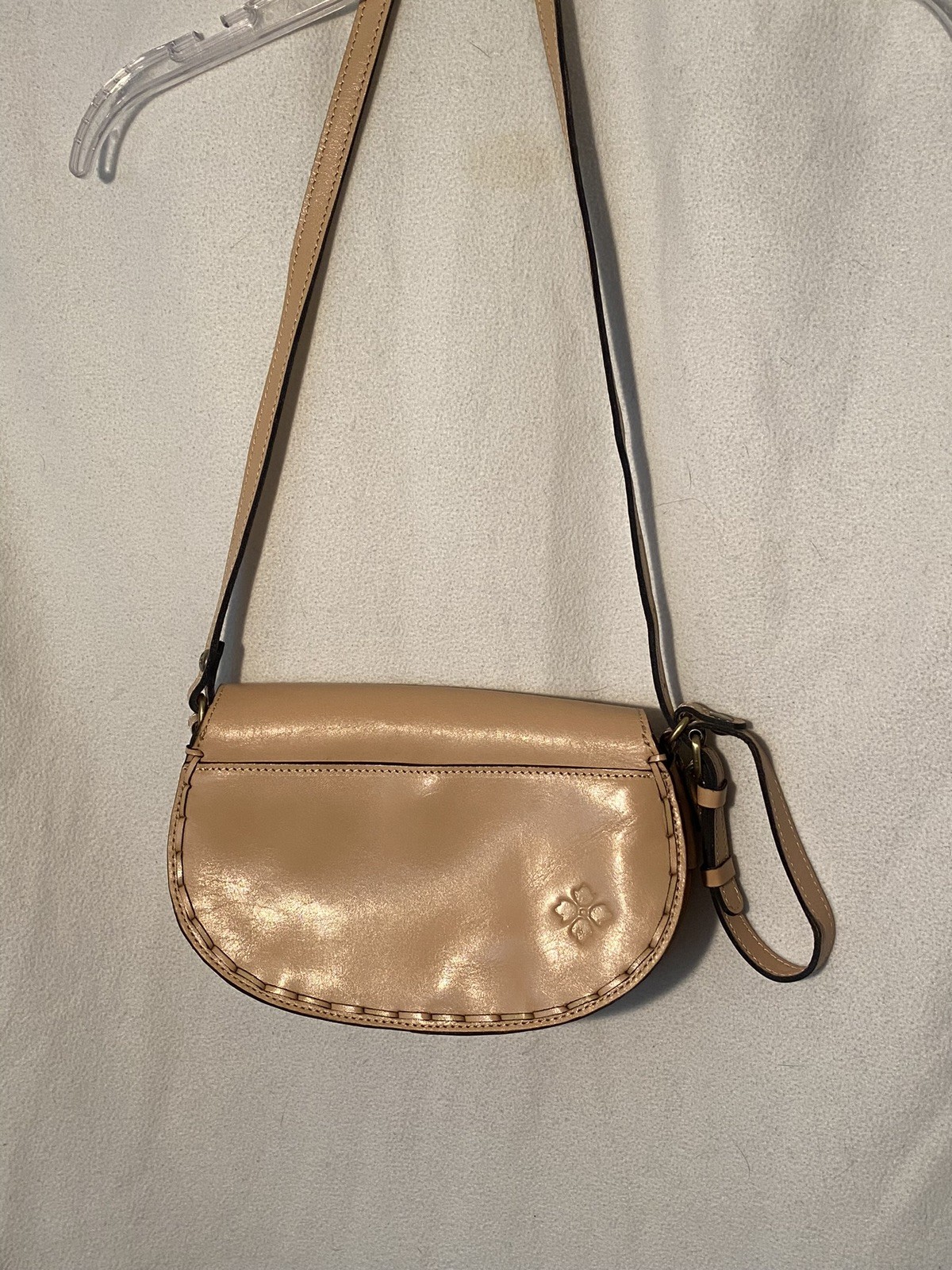 Patricia Nash Embossed Floral Leather Saddle Crossbody – Tan Nude Boho