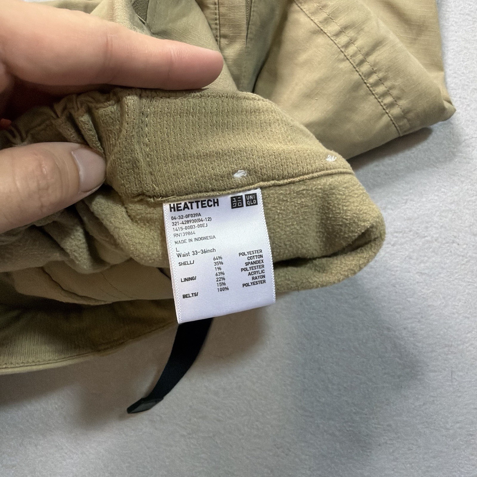 UNIQLO Men’s Beige Fleece Lined Heattech Pants Cotton Blend 33-36 Waist