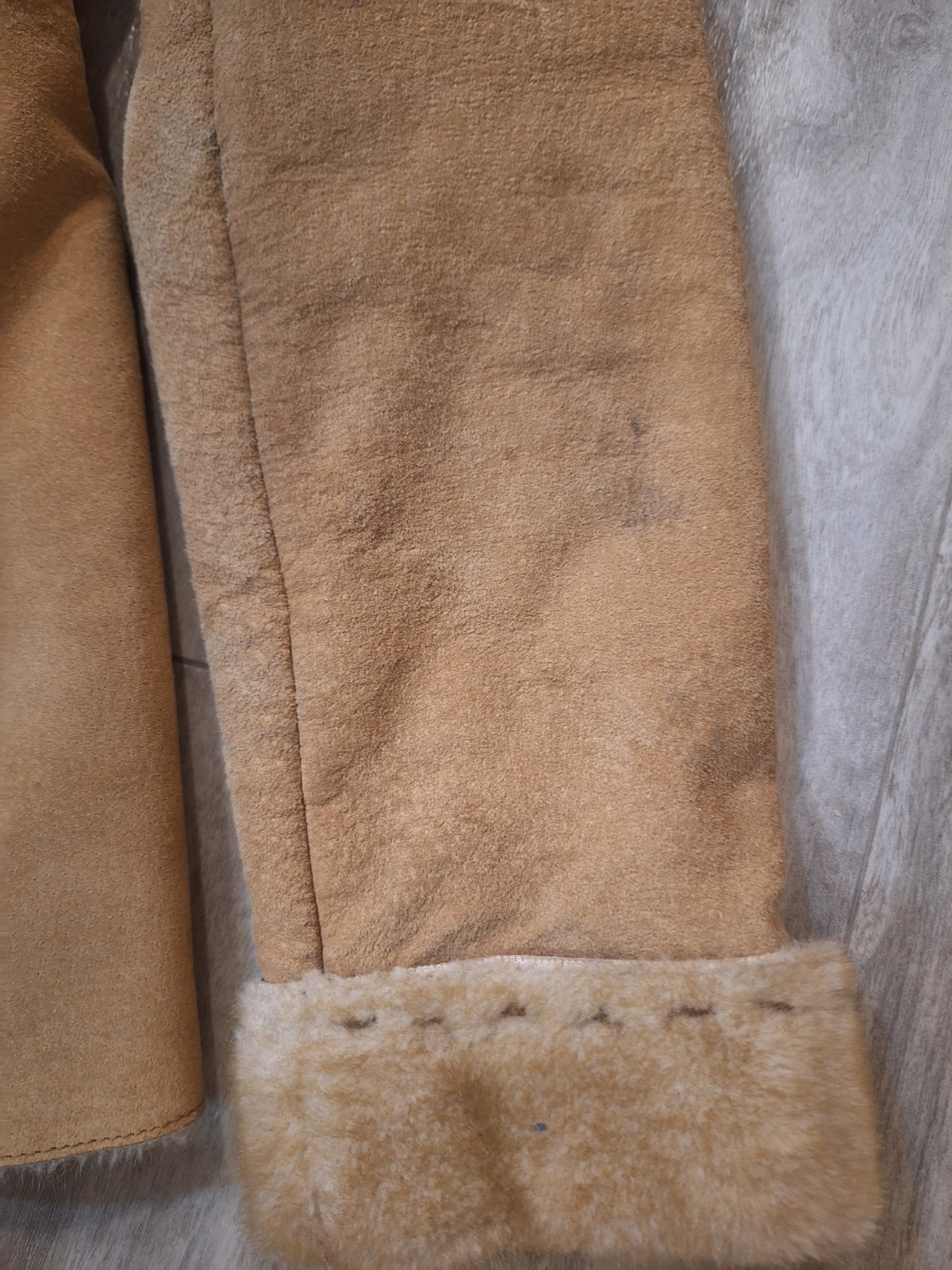 Guess Vintage Y2K Tan Genuine Suede Leather Faux Fur Lined Button Closure Coat M