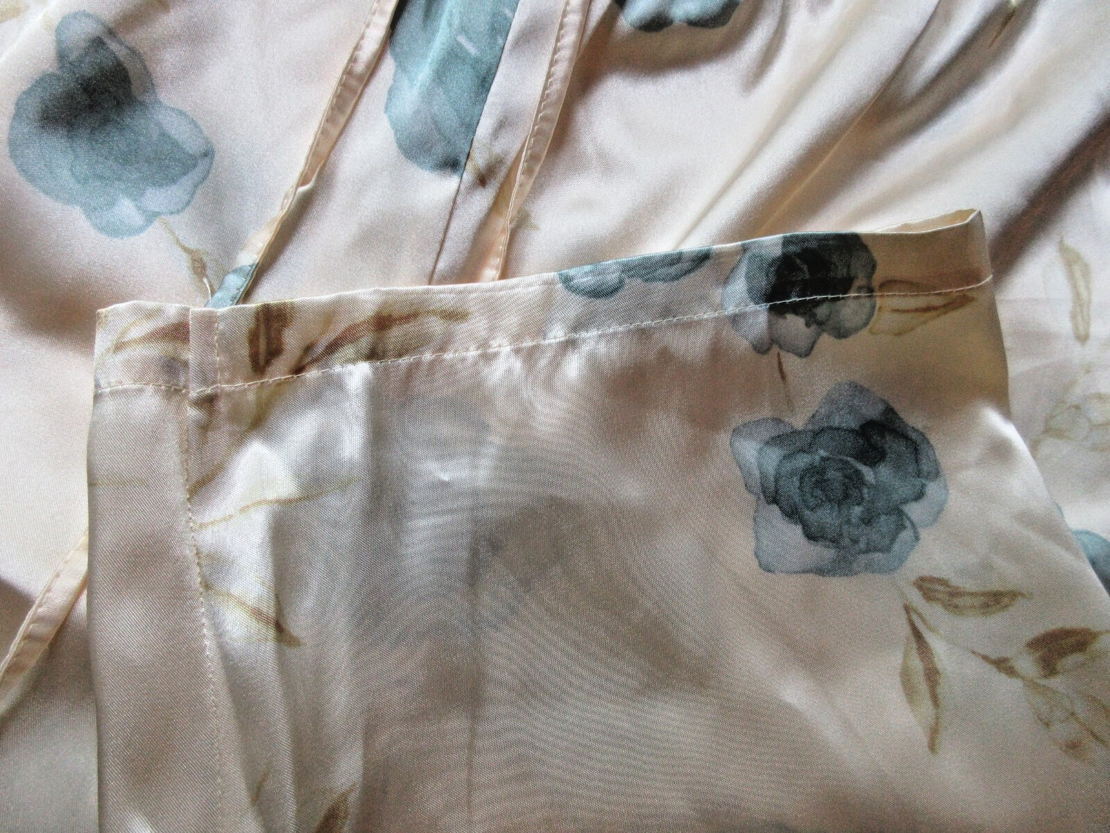 JONES NEW YORK SIZ M SILKY SLEEP SET SLVLESS TOP + BOTTOMS SRI LANKA RICH FLORAL