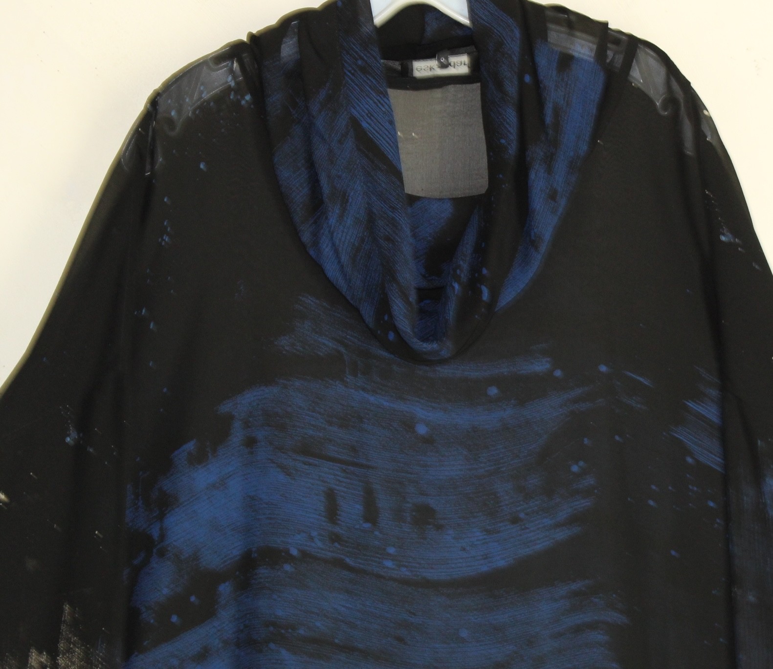 New Eskandar Sz 0 Silk Chiffon Flowing Black Blue Beige 27″Long Monk Cowl Top