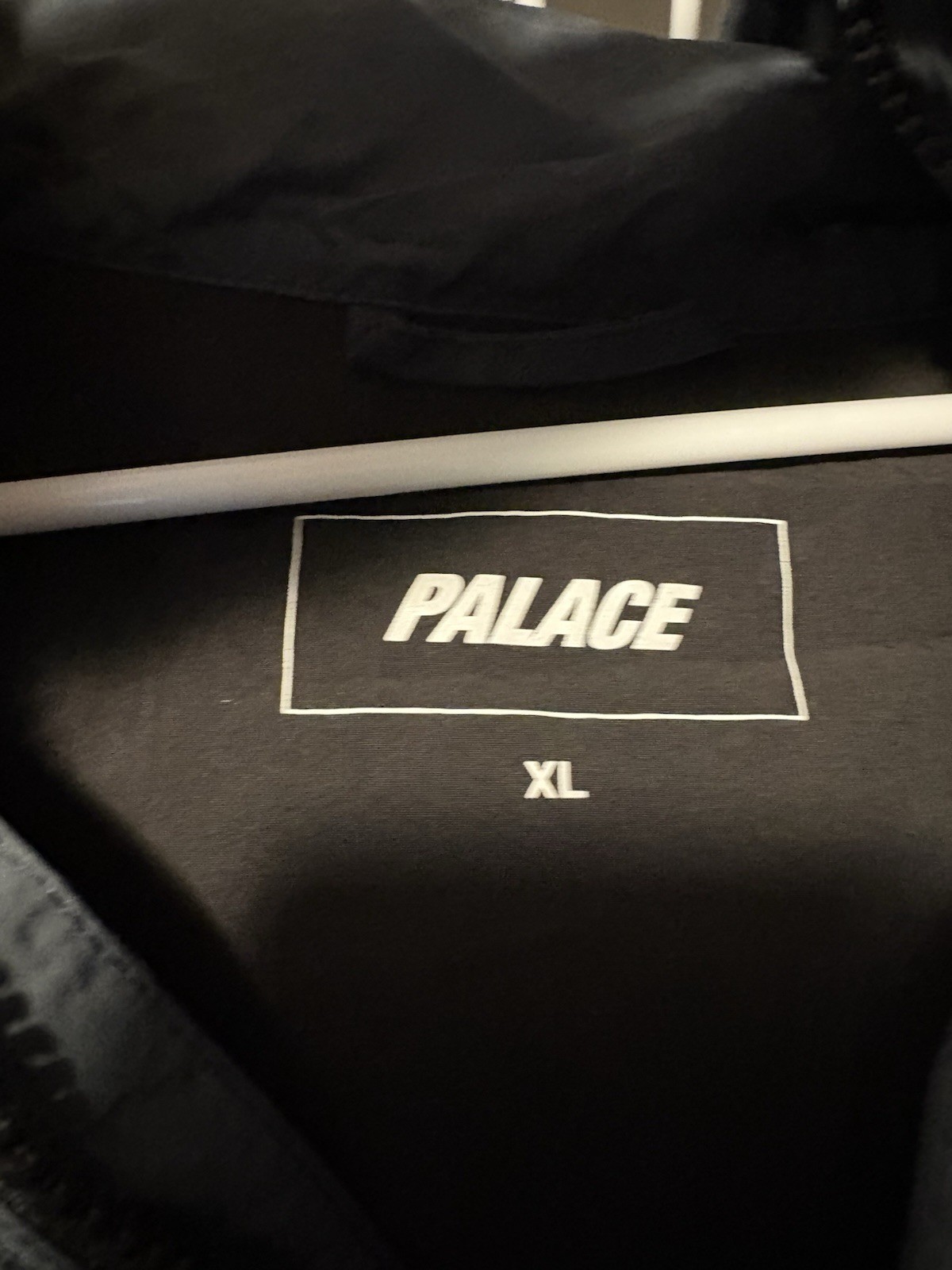 Palace Men’s Full Zip Hooded Jacket Gray XL Logo Zip Closure Regular Fit