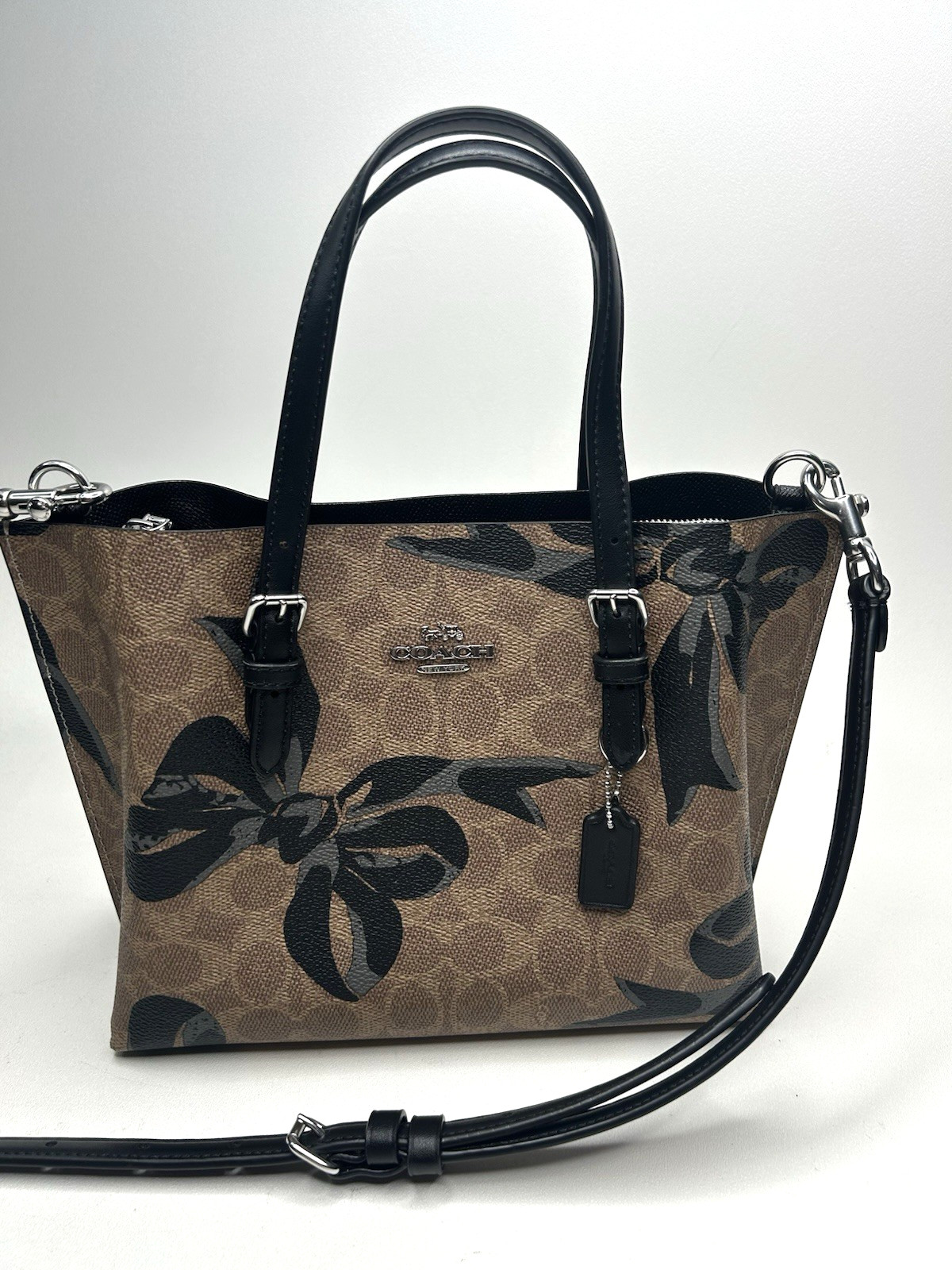 NWOT COACH Mollie Tote Bag 25 In Signature Canvas With Bow Print CZ767 Tan Black