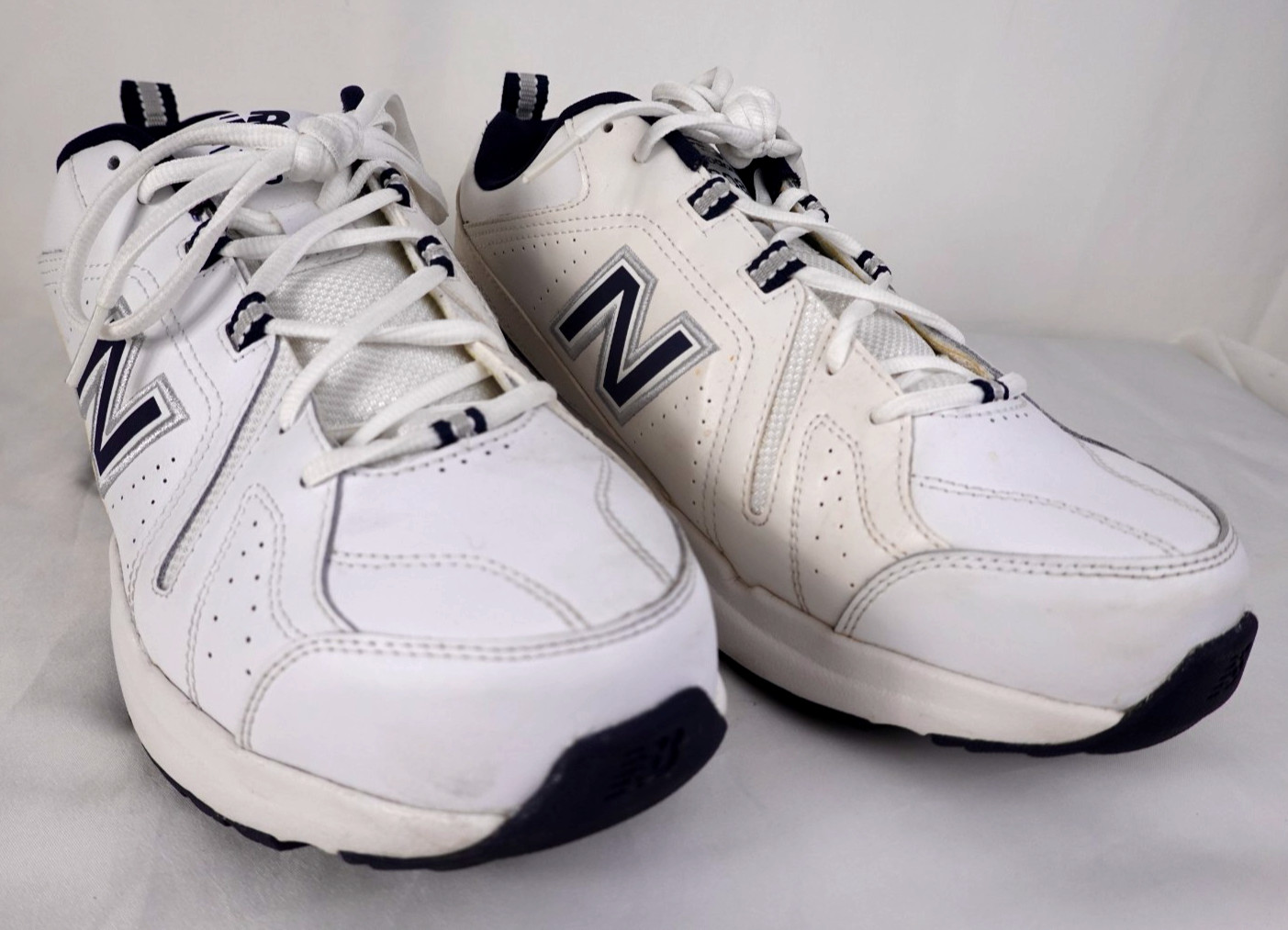 Size 10.5 – New Balance 608 4E Wide White