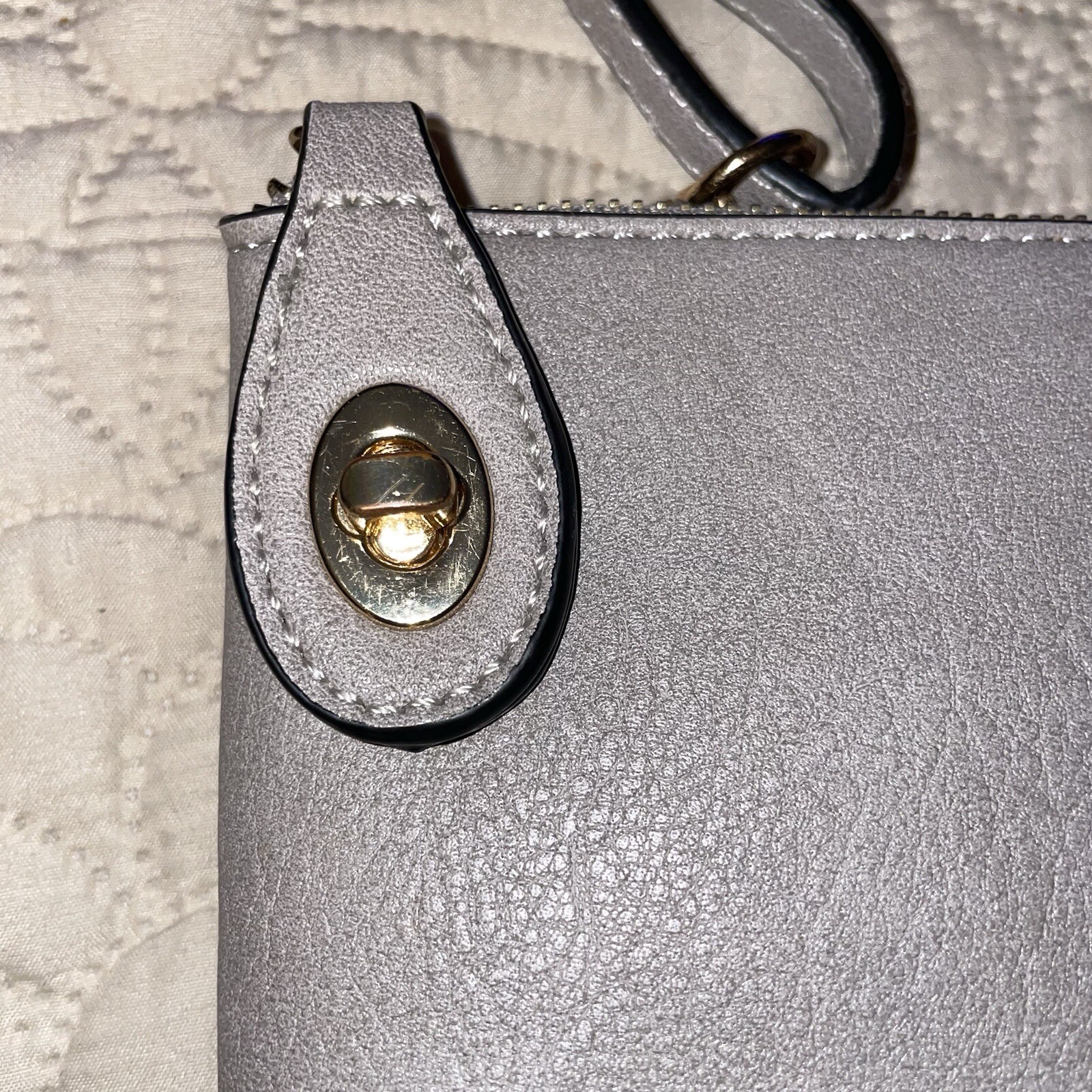Small Crossbody Bag Wallet with Twist Locking Zipper Closure Color Gray 8×5”
