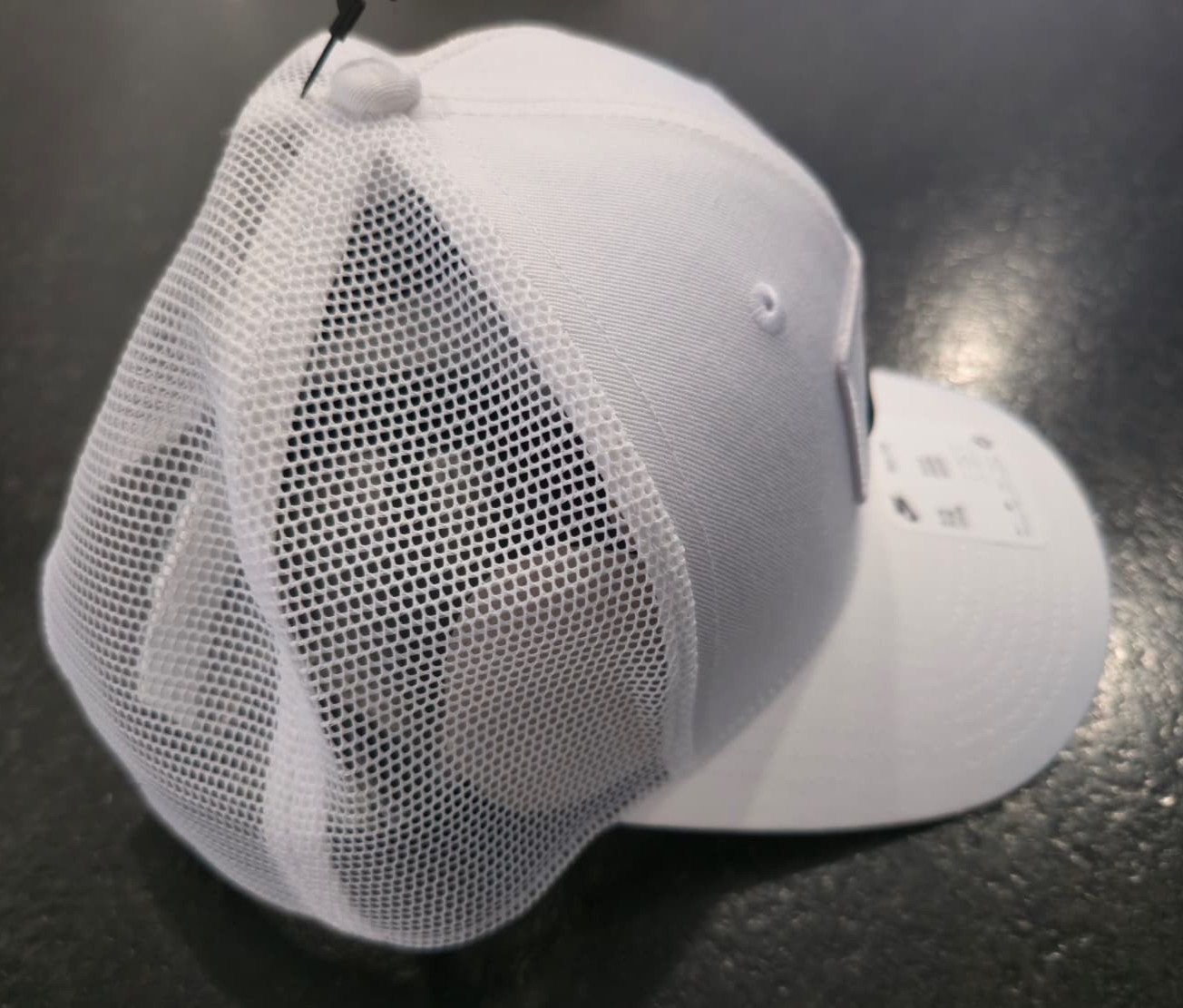 Nike Rise Cap Unisex Snapback Trucker Structured Mesh Hat White S/M FV5543-100