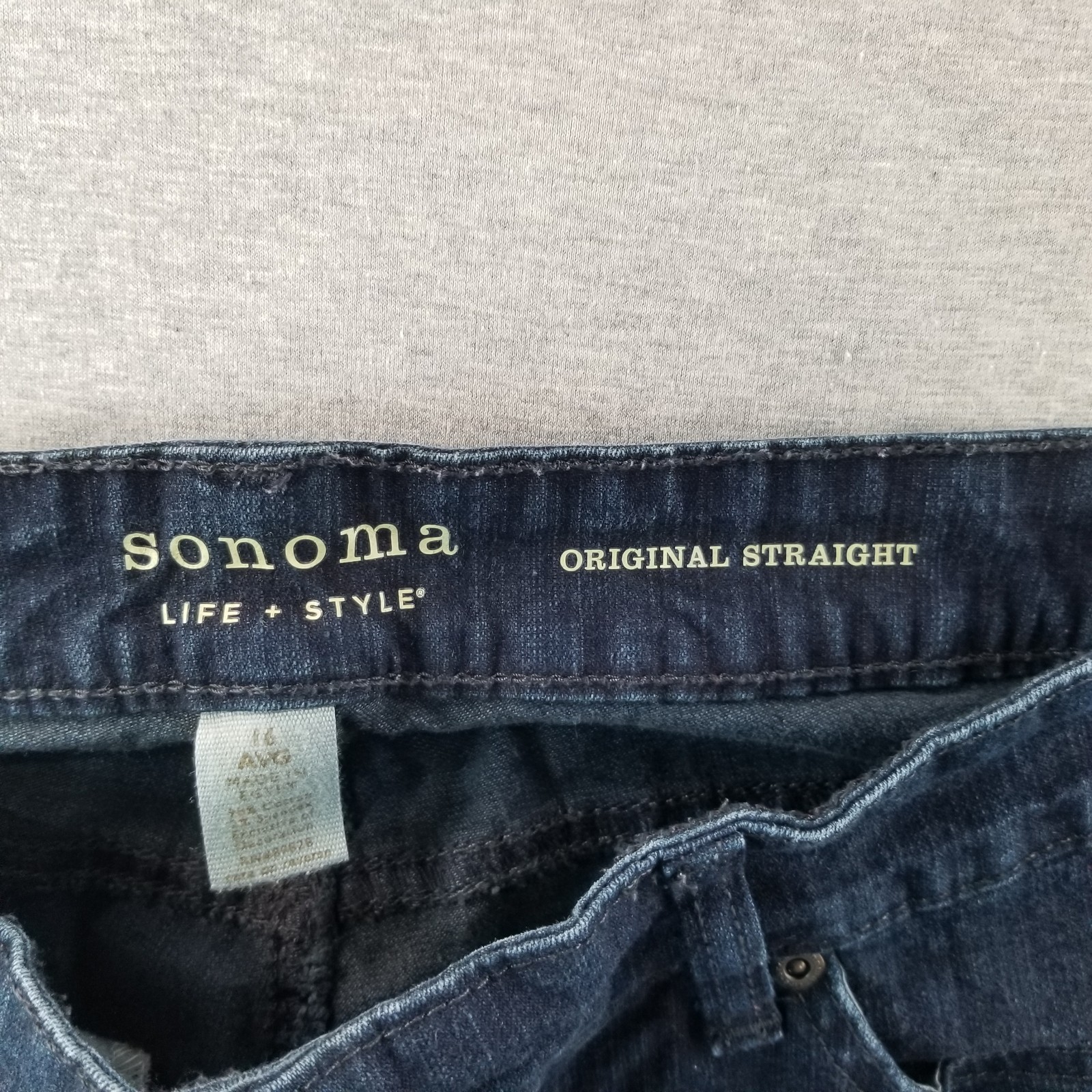 Sonoma Jeans Women’s Sz 16 Original Straight Dark Wash 98% Cotton Normcore Nice