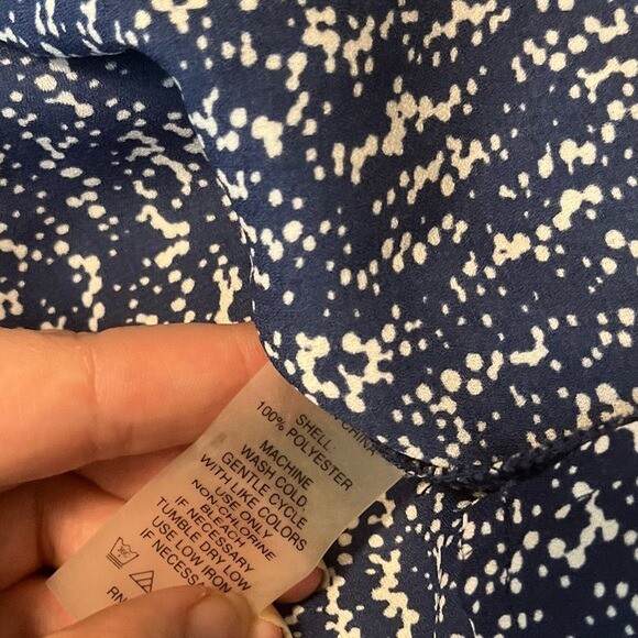 Chaus New York S Dark Blue White Abstract Print Preppy Teacher Office Blouse