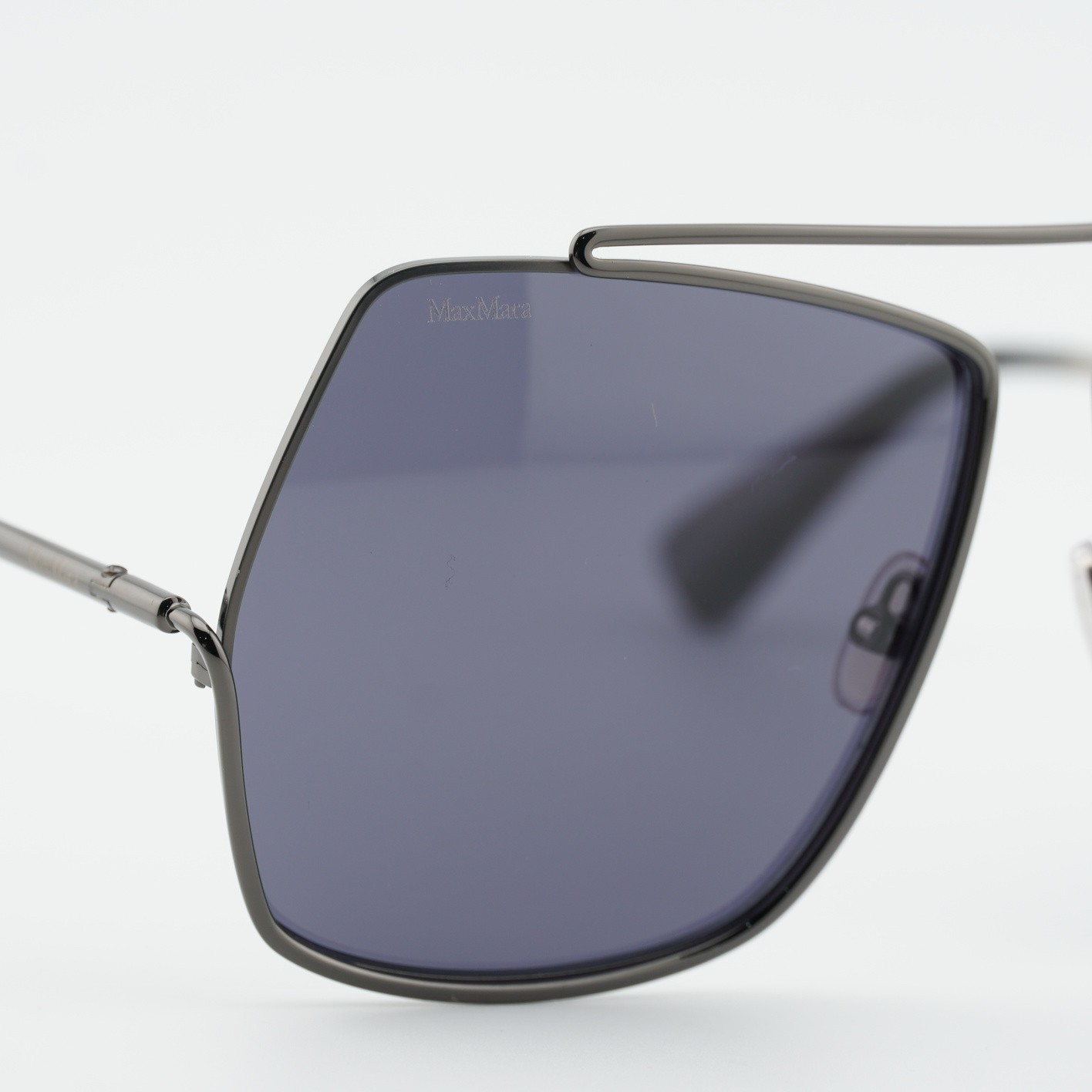 Max Mara MM0006 32N Shiny Gunmetal/Smoke 64-12-135 Sunglasses New Authentic