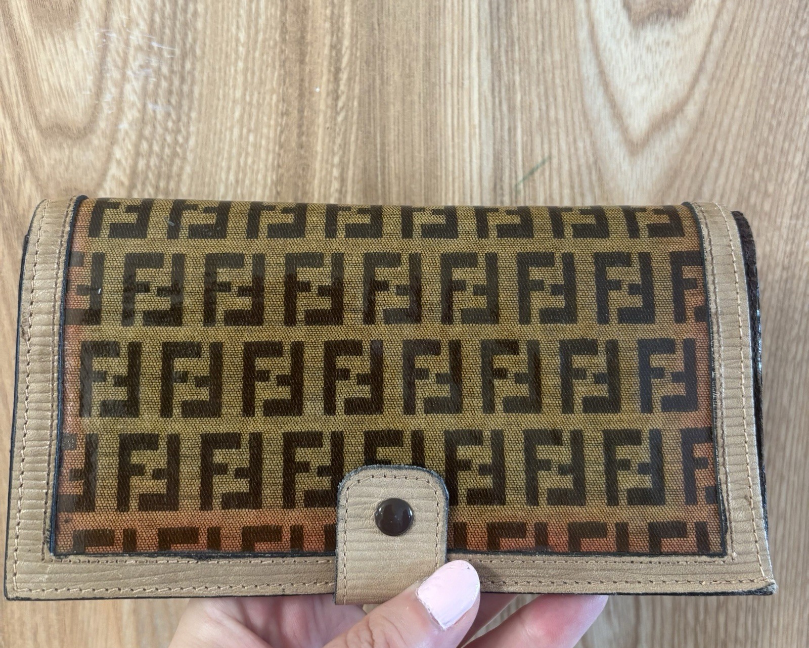 Auth Fendi FF Monogram Zucca Vintage Wallet