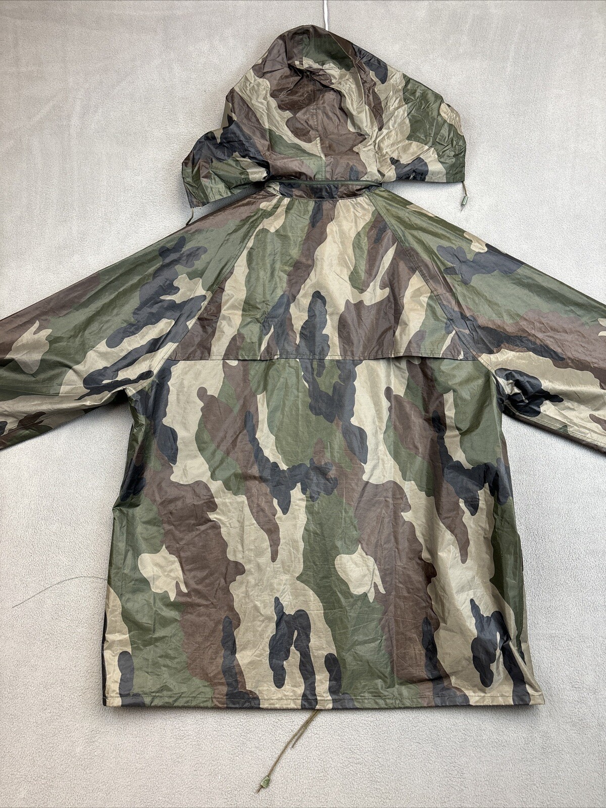 Mil-Tec by Sturm Men’s XL Frog Camo Green Rain Hunting Jacket Removable Hood