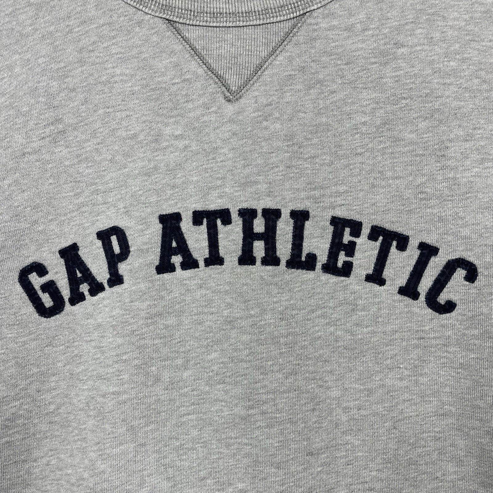 Vintage Gap Sweatshirt Men’s Small Gray 90s Y2K Boxy Athletic Distressed