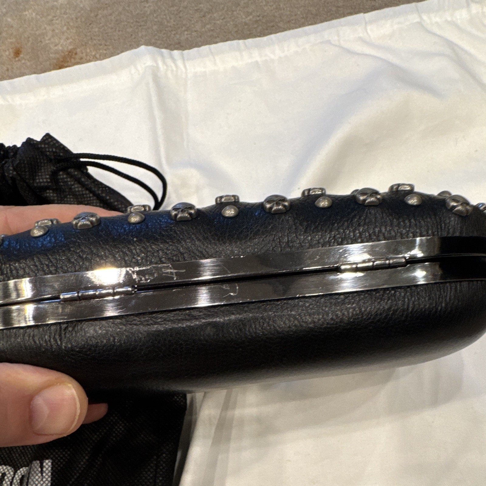 Harley-Davidson Black Studded Skull Clutch Clasp Closure Chain Strap w/ Dust Bag