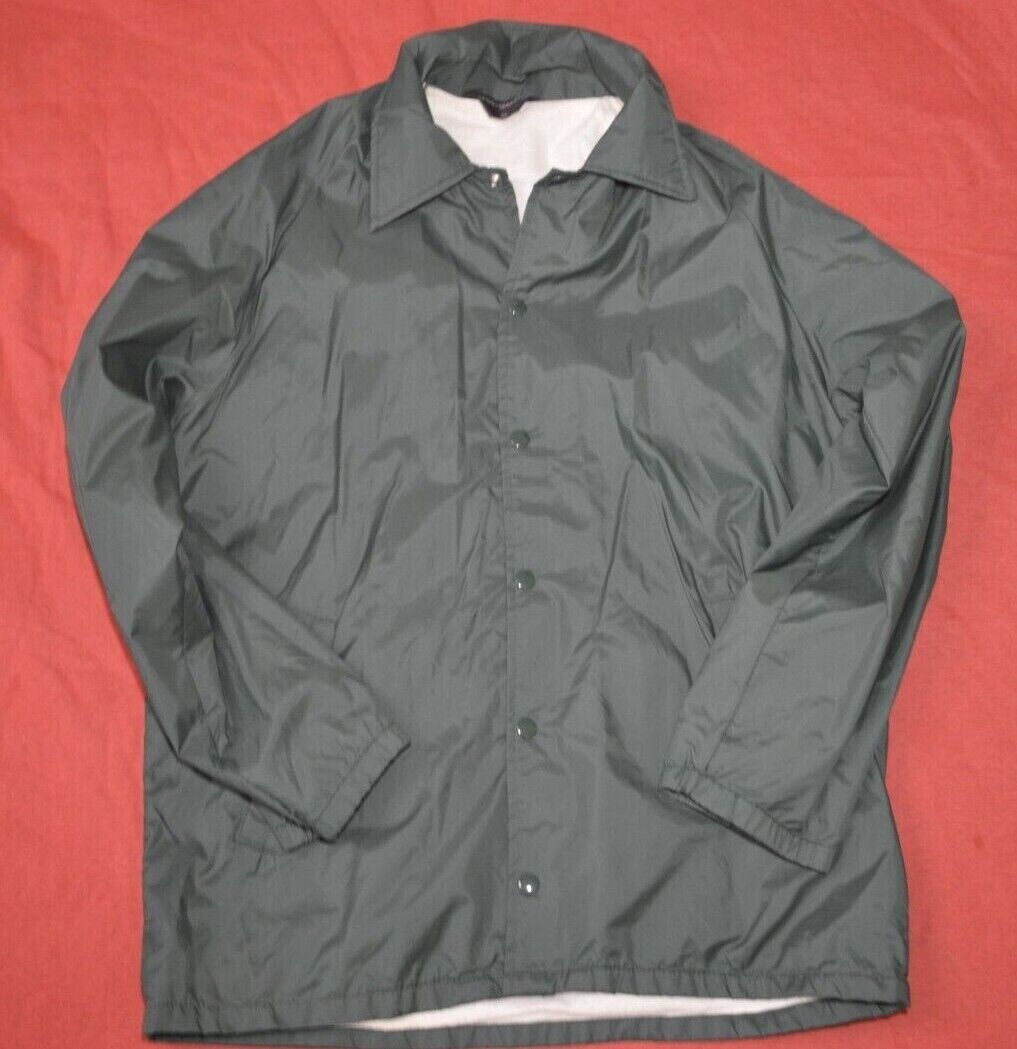 Vintage 70s Green Windbreaker jacket Sports Master tag, size: Medium