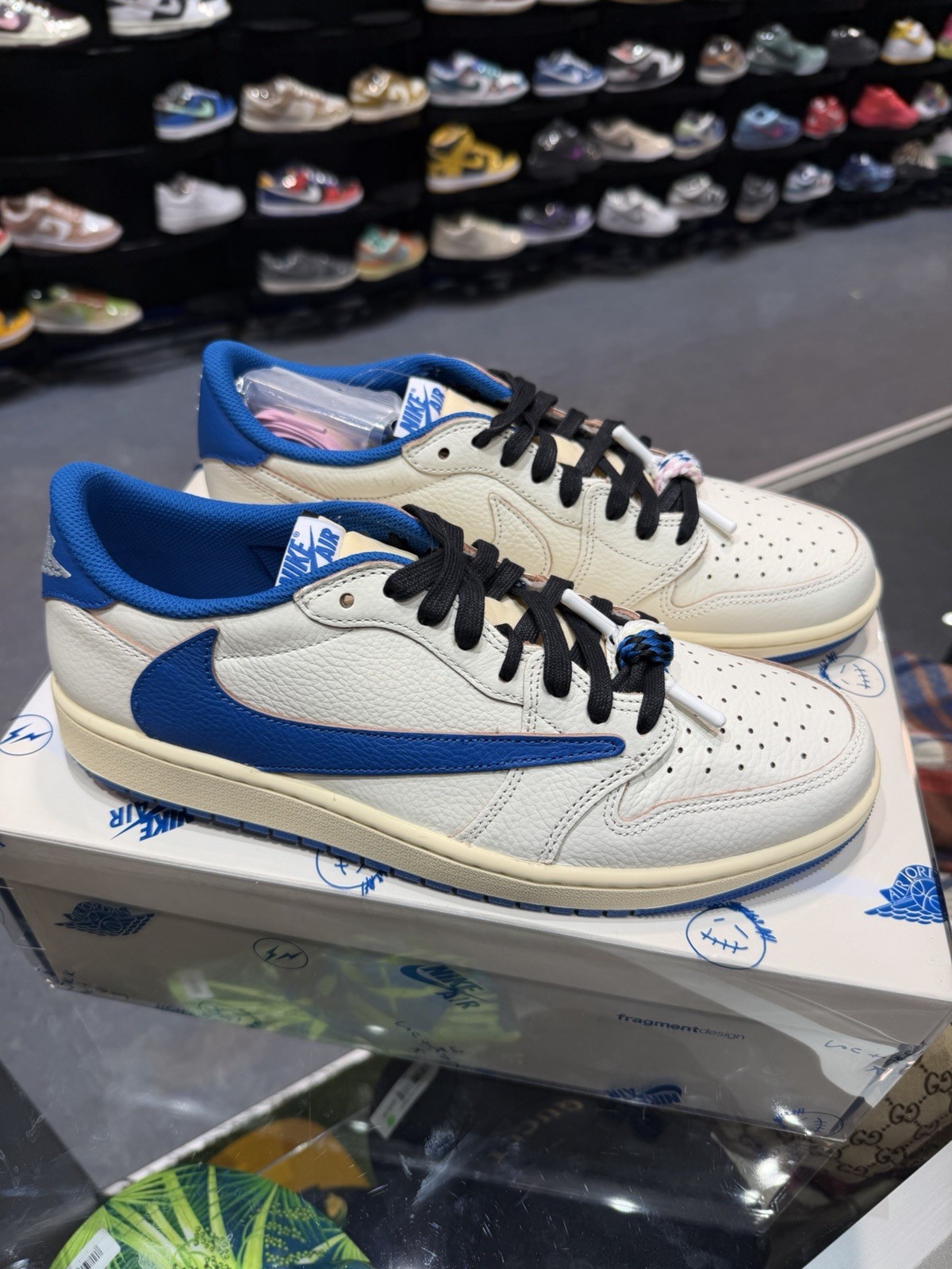 Size 11 – Fragment Design x Travis Scott x Air Jordan 1 Retro (DM7866 104)