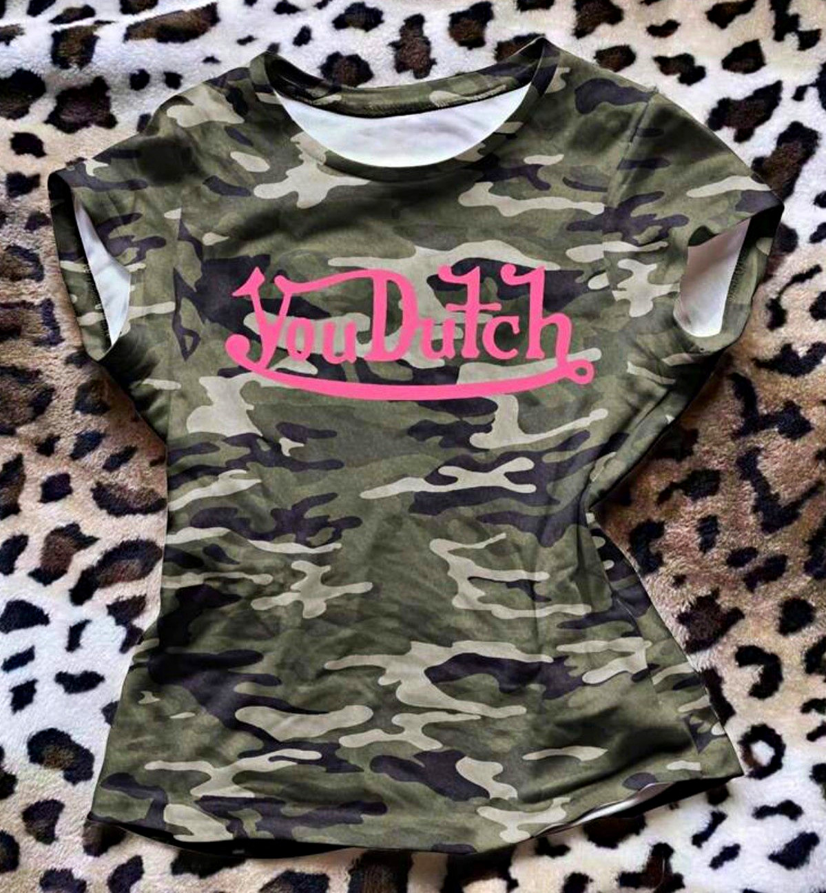 YonDutch Girls Green Camo Pink Logo Heart Tee S Short Sleeve Crew Cotton Blend