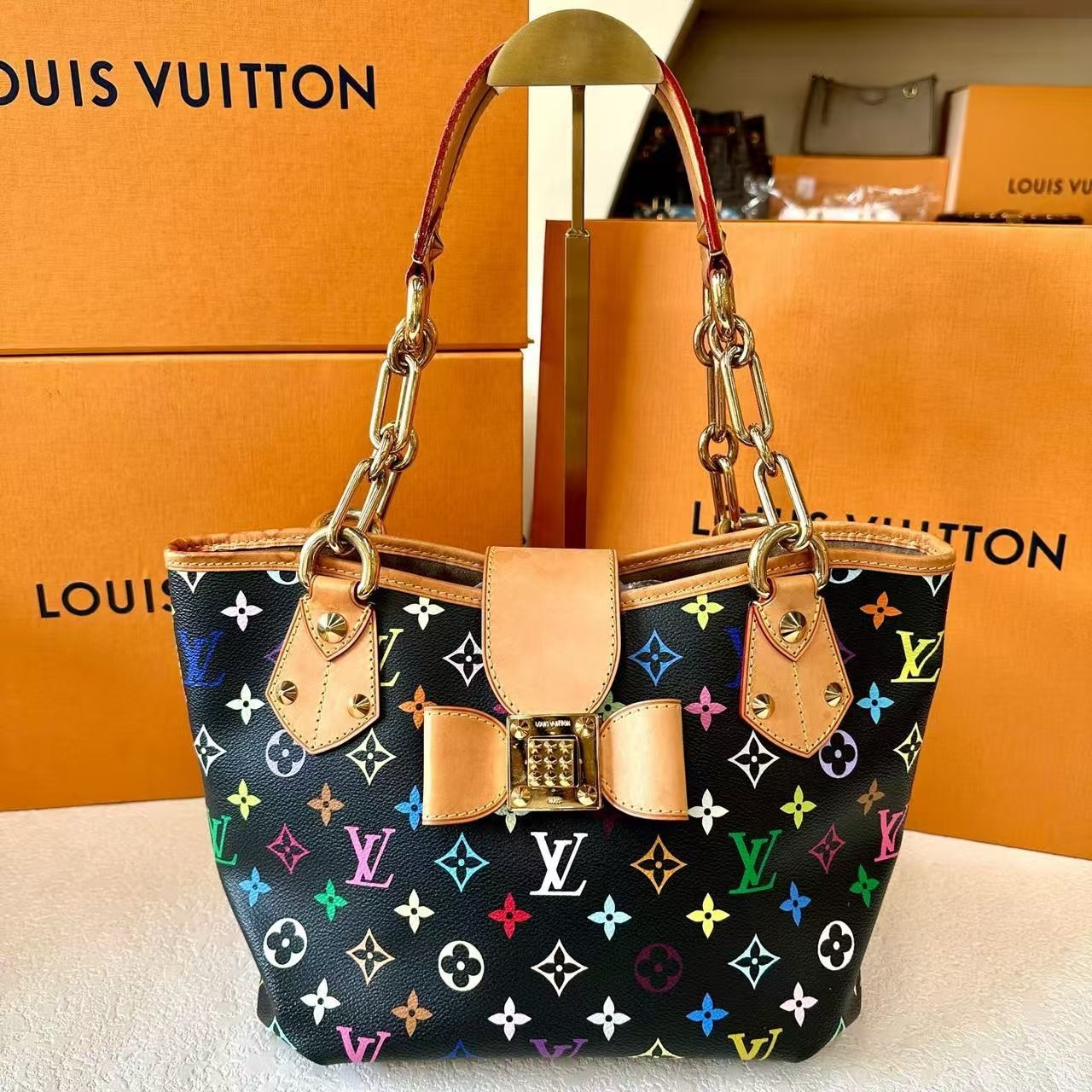 Louis Vuitton Annie Monogram Multicolor Black Small Shoulder Bag 26×19 cm