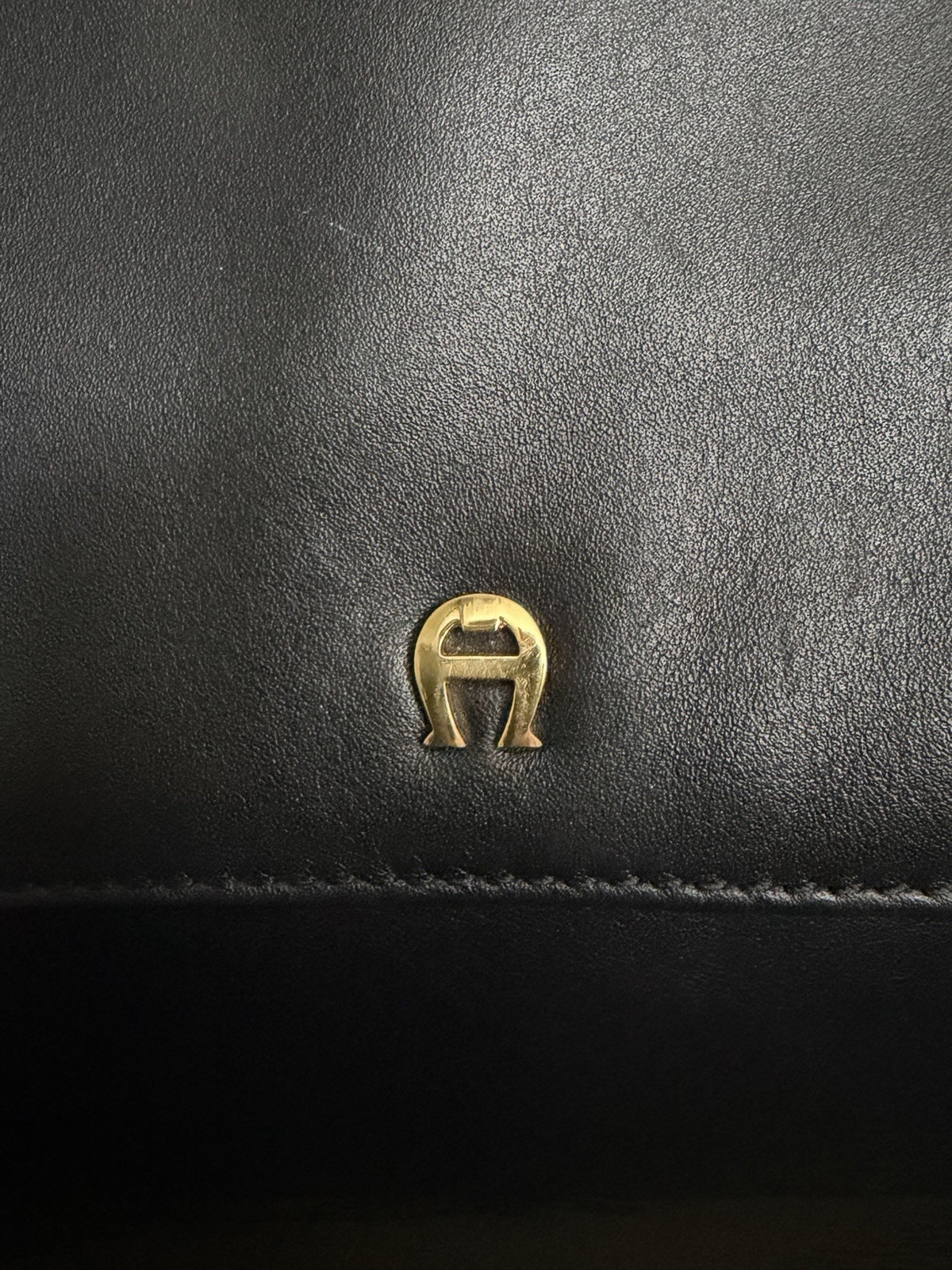 Vintage Etienne Aigner Black Logo Shoulder Bag Magnetic Flap Gold Hardware
