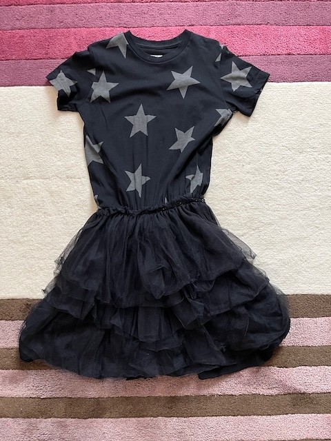 nununu Black Star T-Shirt Dress – Size 10/11 – EUC