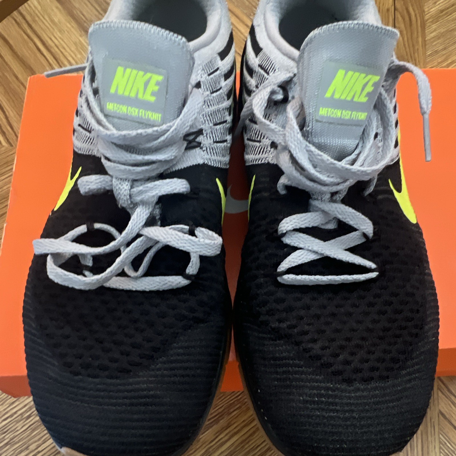 Nike Metcon DSX Flyknit Low Top Black/Gray-Volt Sneaker 852930-003
