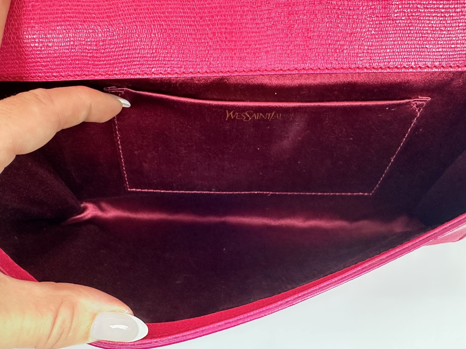 100% Authentic Saint Laurent Y Ligne Fuchsia Textured Leather Clutch COA & Chain