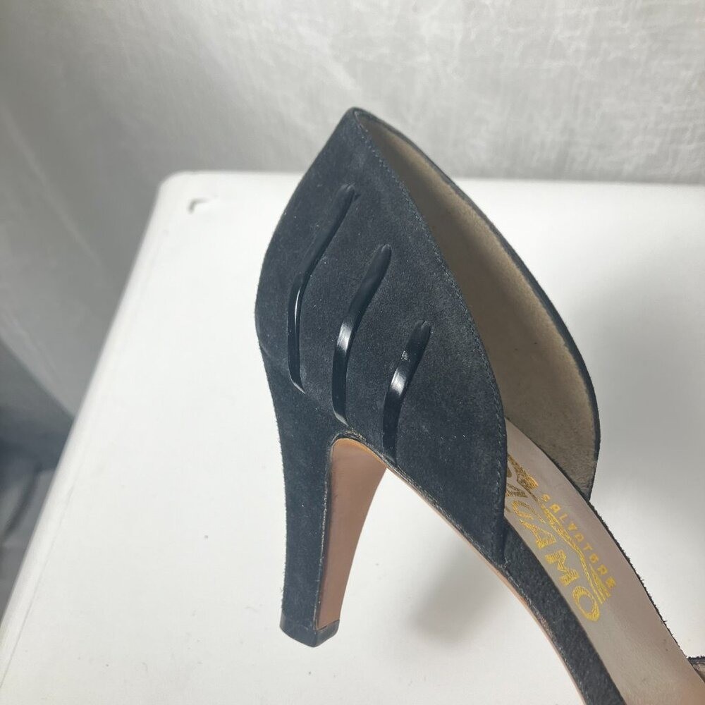 Ferragamo Black Suede Heels with Leather Details Size 8.5B