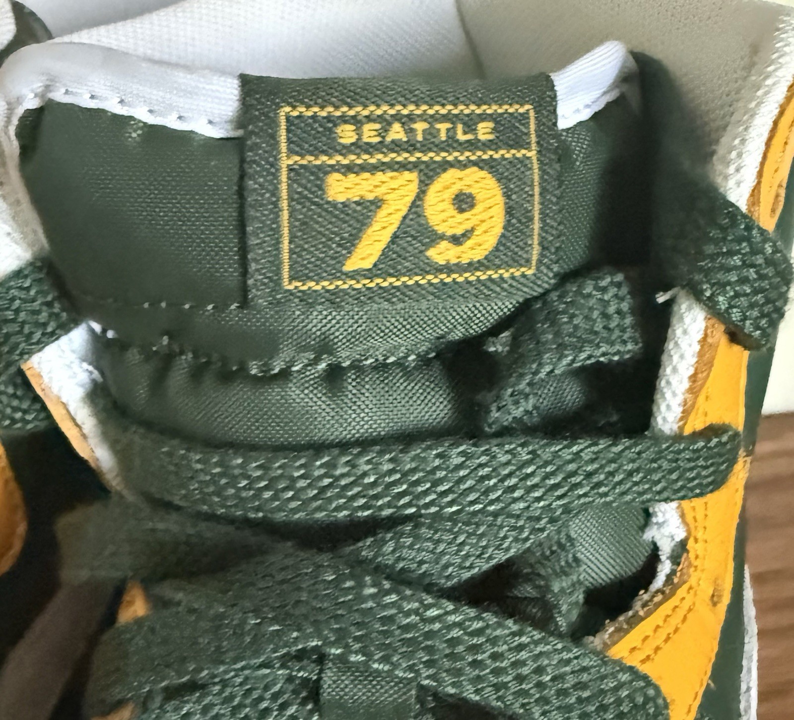 Nike Terminator High Seattle 79 Seattle Supersonics Green Gold Men’s Size 9.5